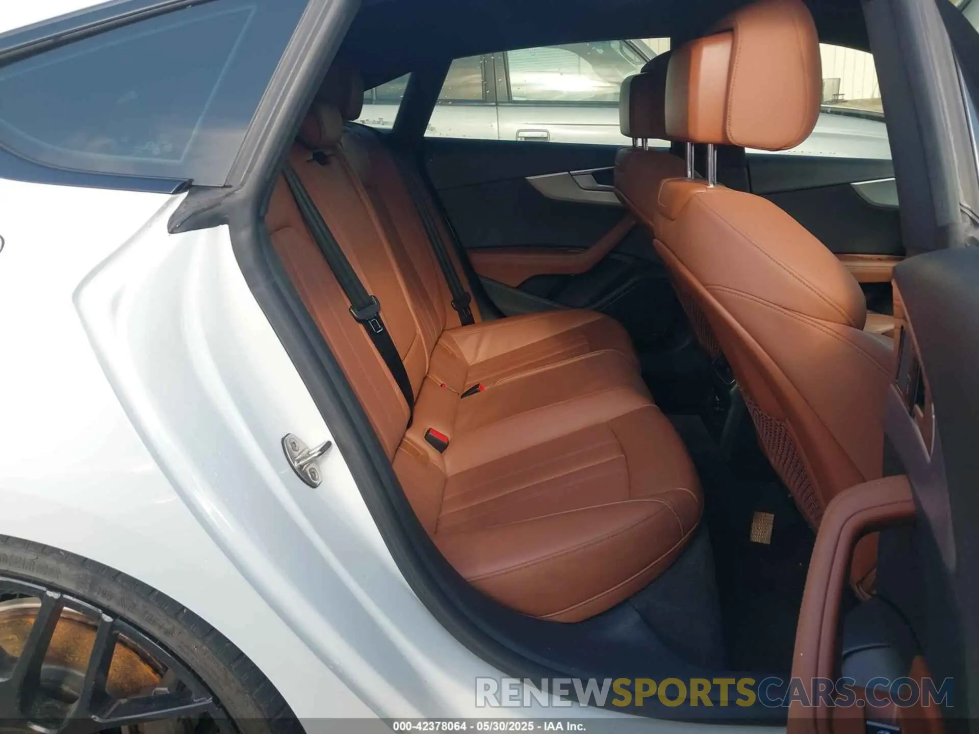 8 Photograph of a damaged car WAUCNCF59LA021508 AUDI A5 SPORTBACK 2020