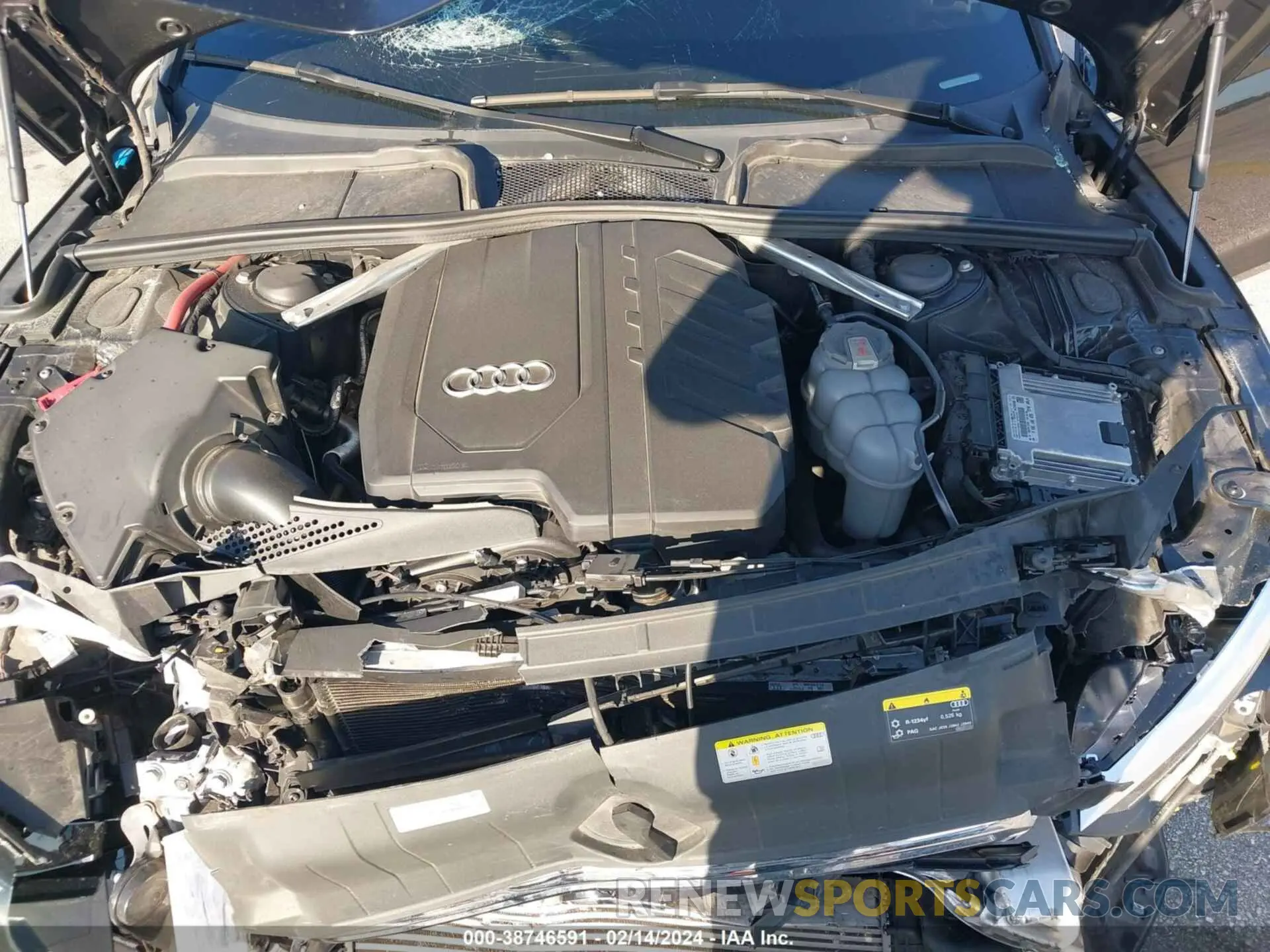 10 Photograph of a damaged car WAUABCF53MA036944 AUDI A5 SPORTBACK 2021