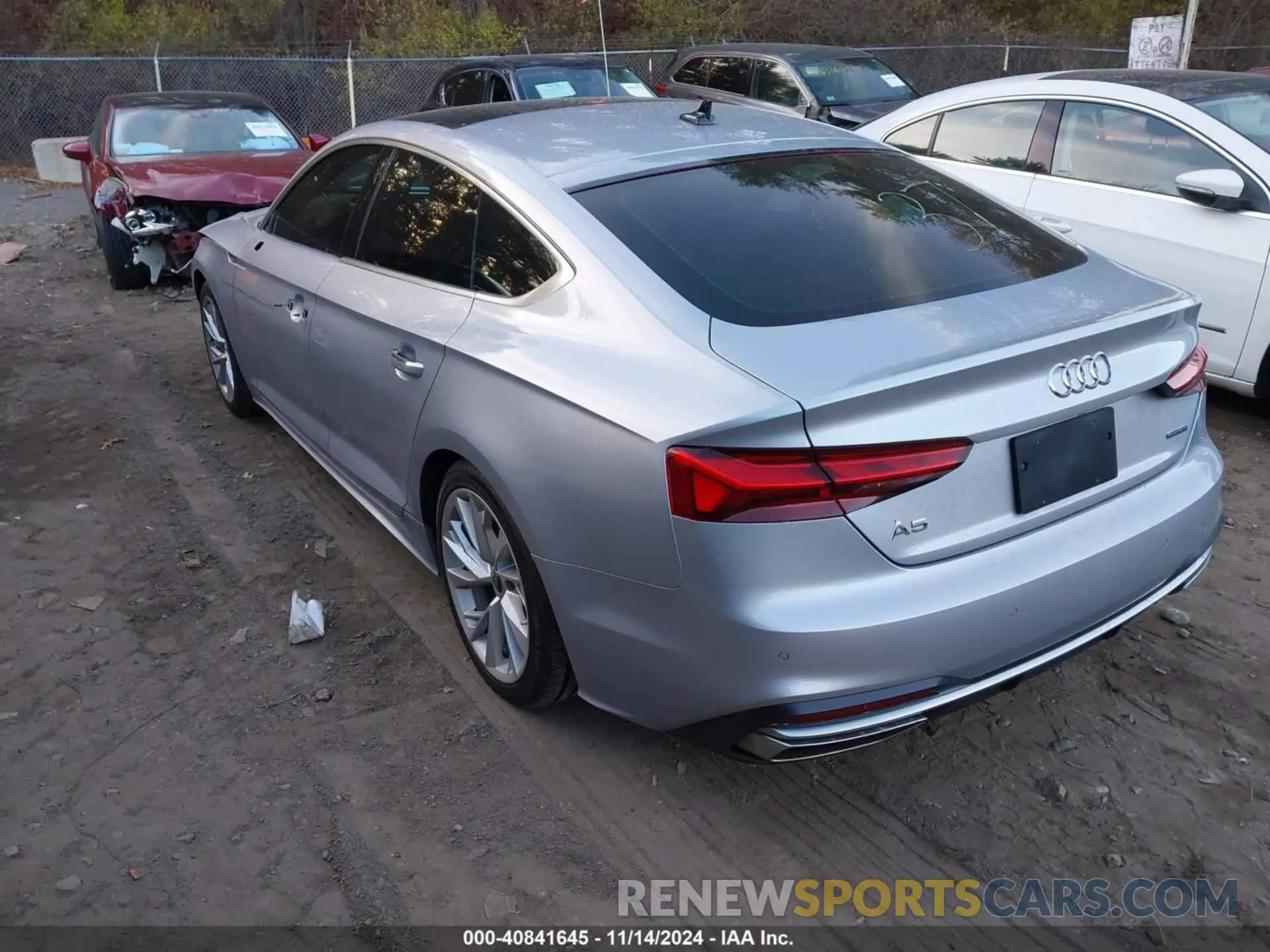 3 Photograph of a damaged car WAUABCF59MA039900 AUDI A5 SPORTBACK 2021
