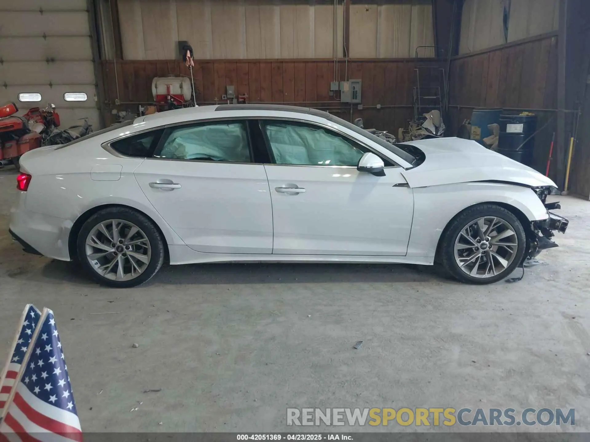 14 Photograph of a damaged car WAUCBCF57MA062469 AUDI A5 SPORTBACK 2021