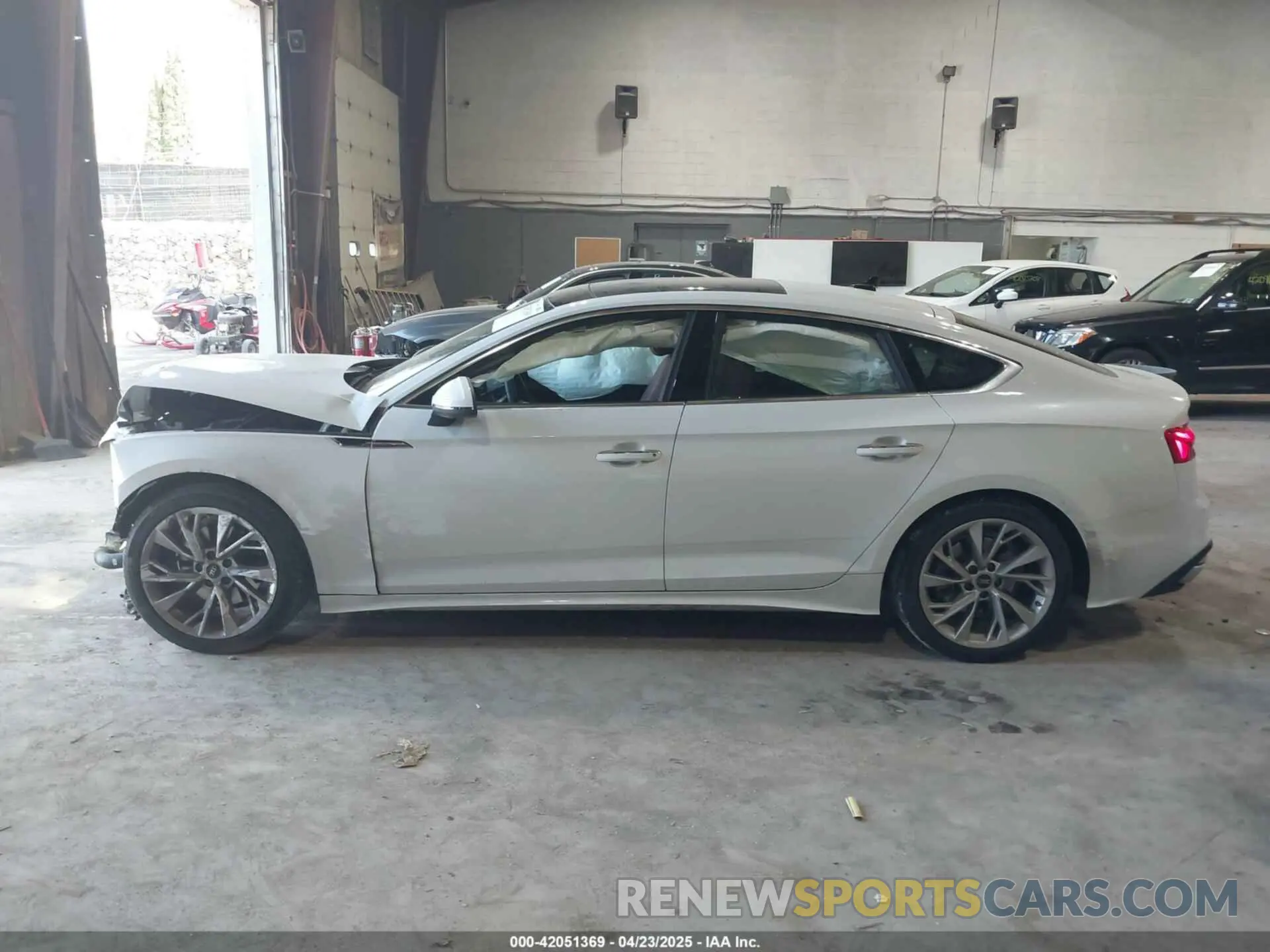 15 Photograph of a damaged car WAUCBCF57MA062469 AUDI A5 SPORTBACK 2021