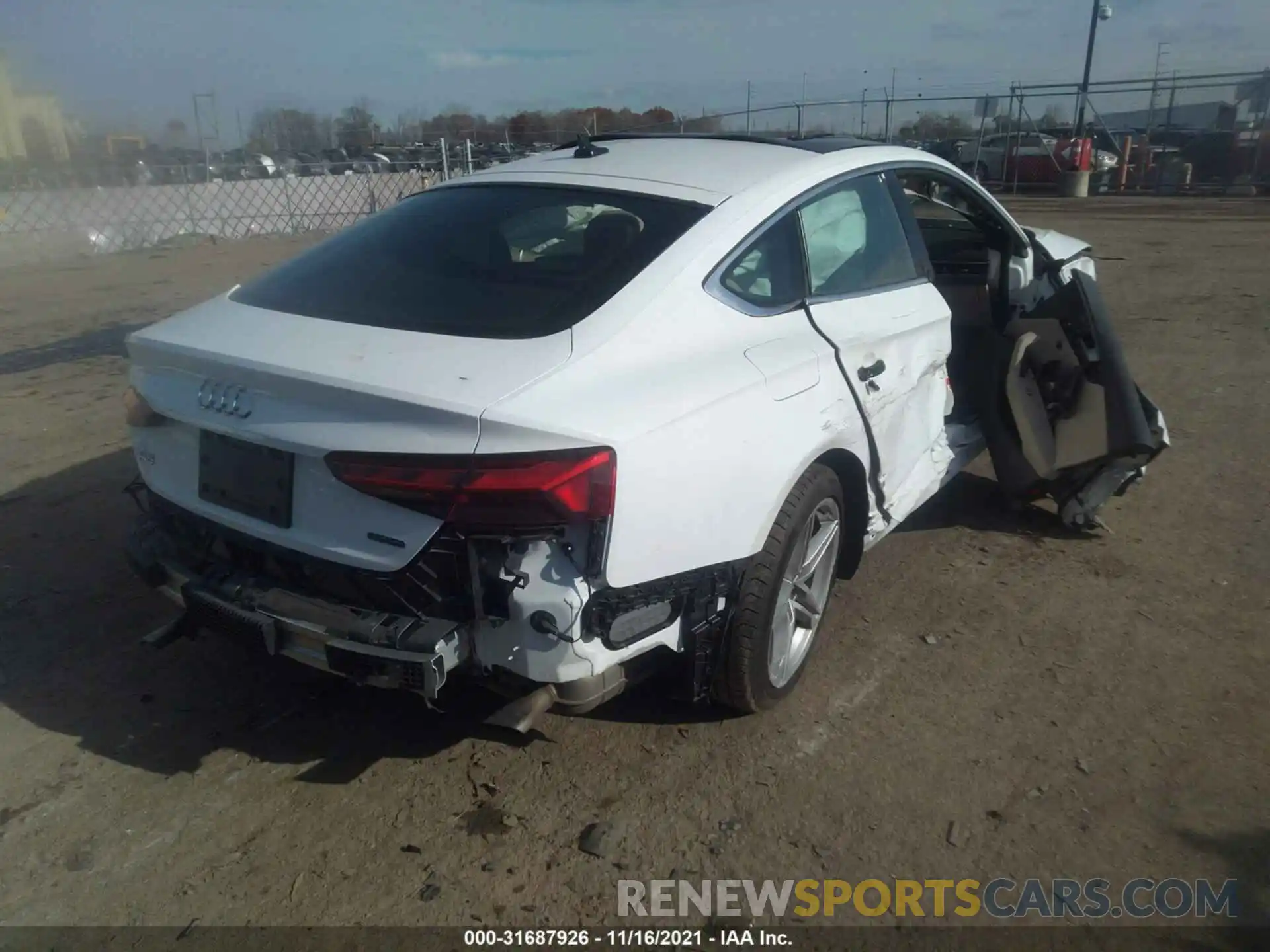 4 Photograph of a damaged car WAUDACF50MA044080 AUDI A5 SPORTBACK 2021