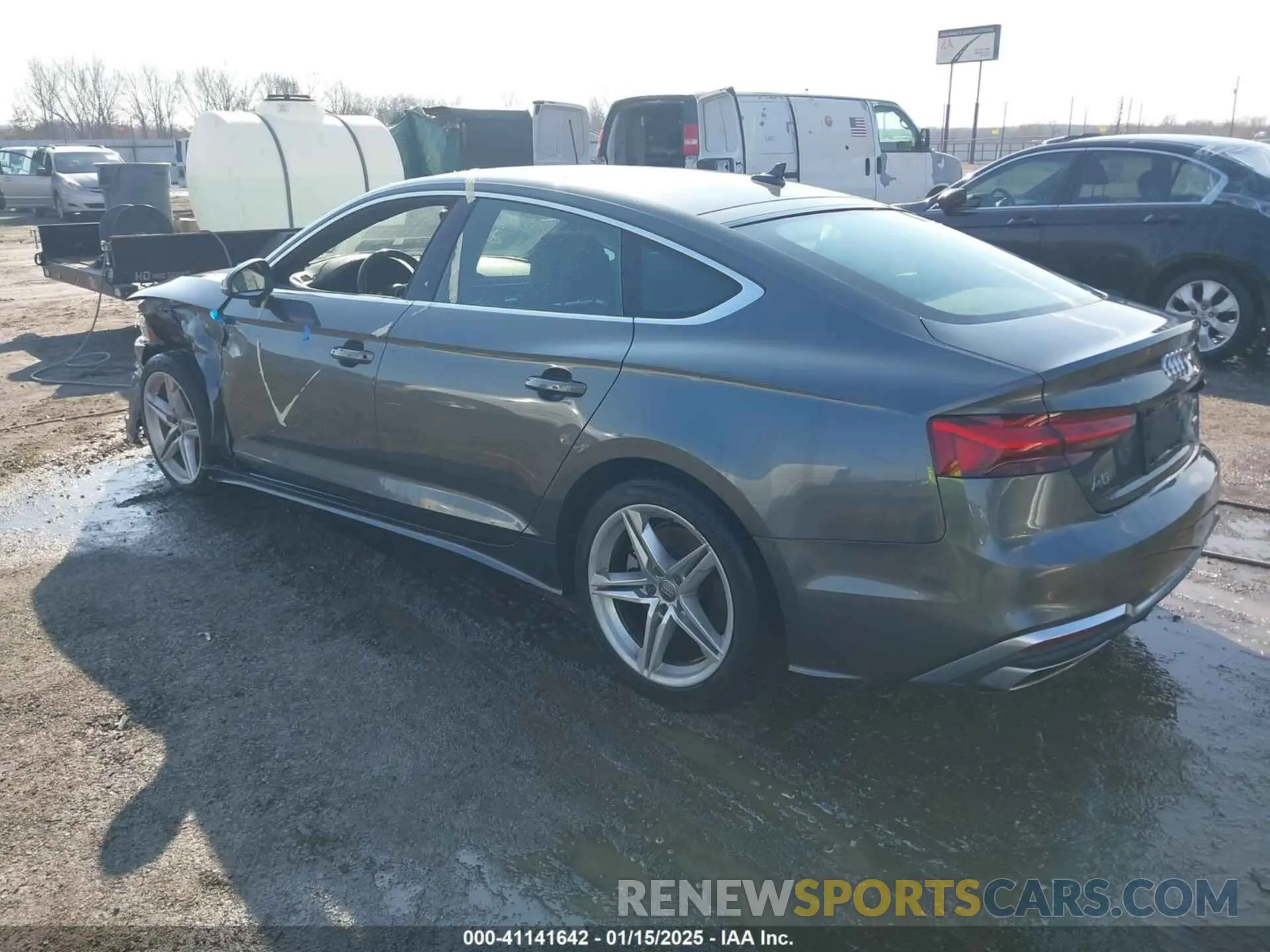 3 Photograph of a damaged car WAUDACF52MA012182 AUDI A5 SPORTBACK 2021