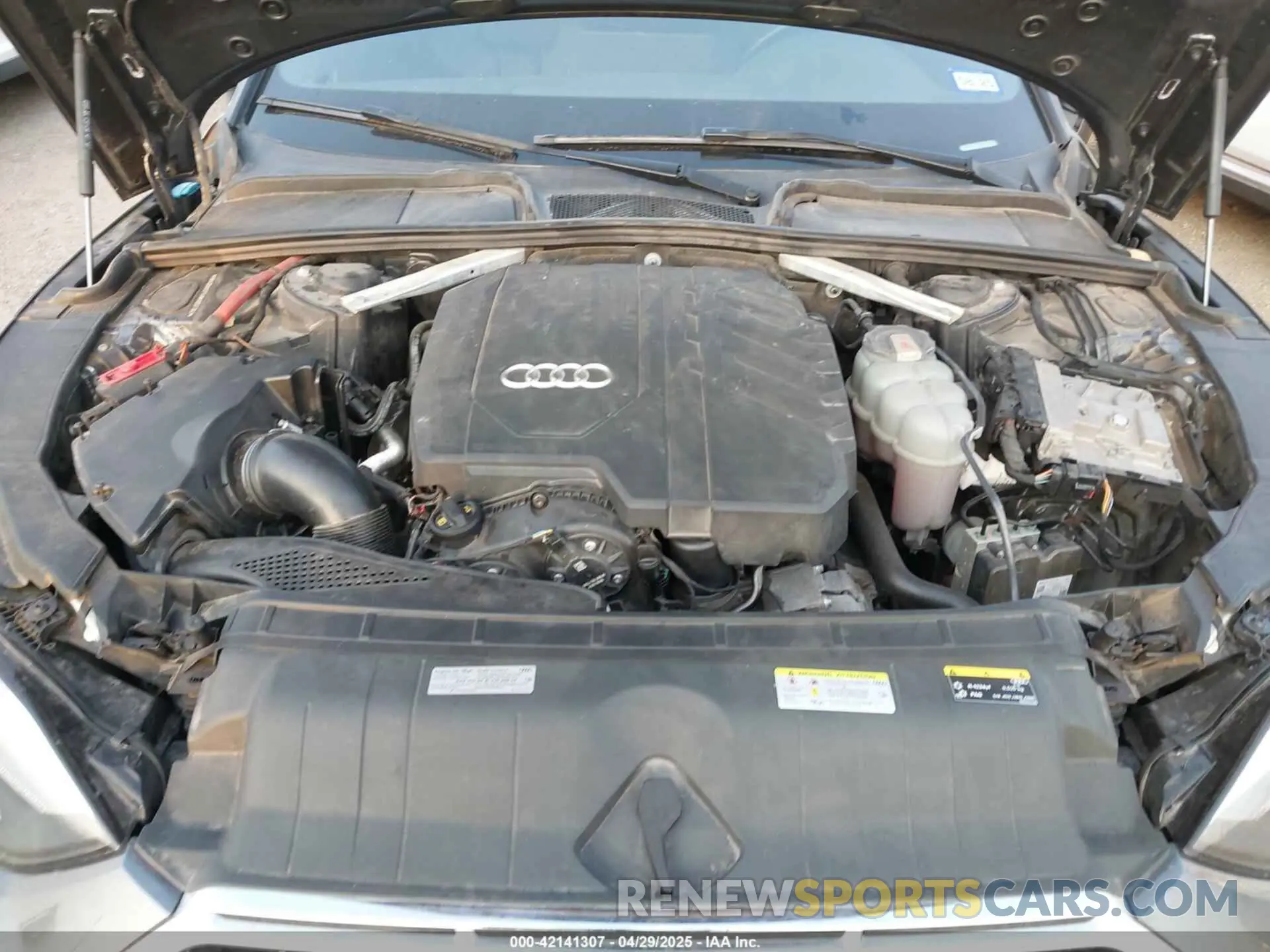 10 Photograph of a damaged car WAUDACF54MA057382 AUDI A5 SPORTBACK 2021