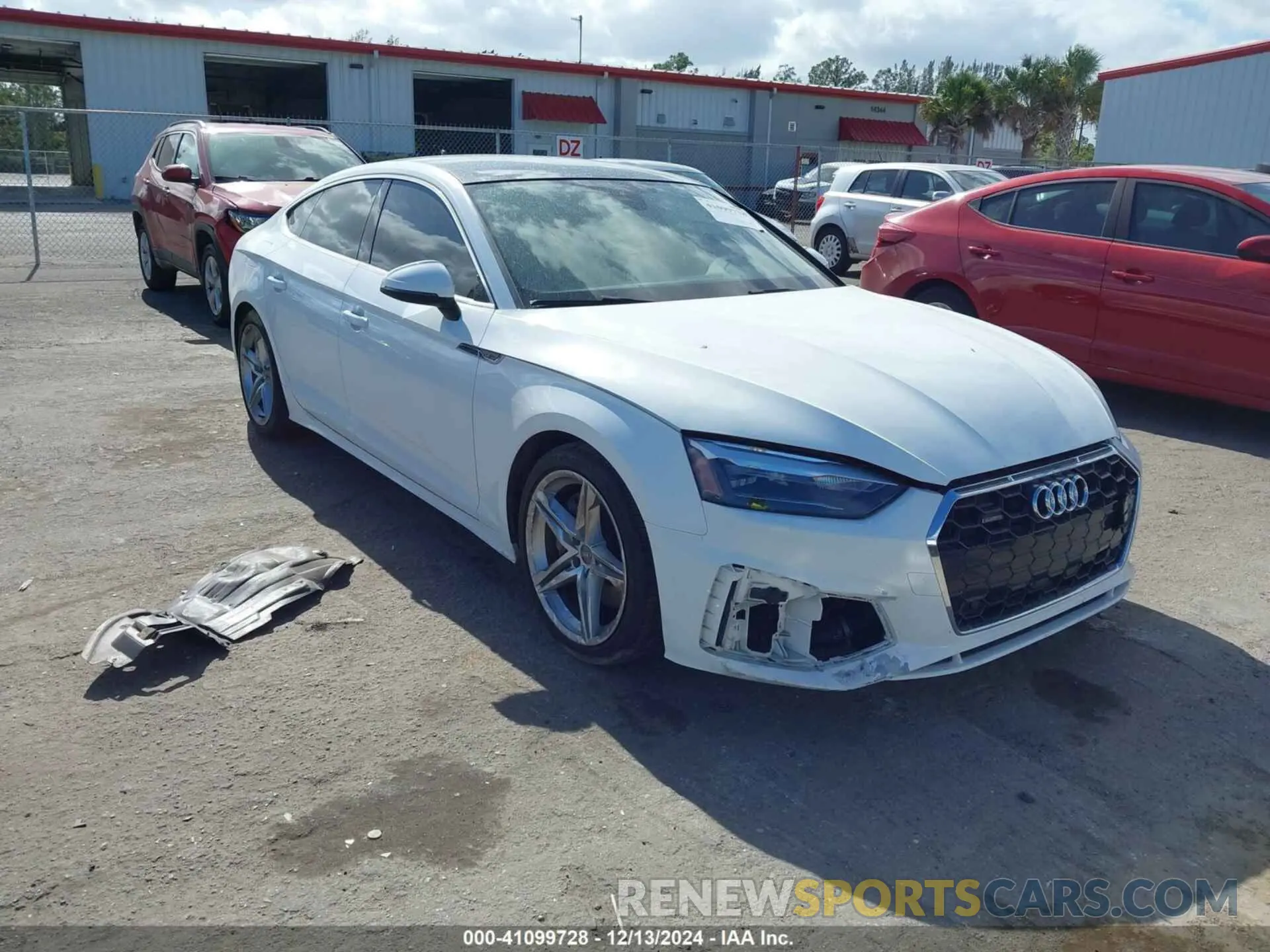 1 Photograph of a damaged car WAUDACF57MA014820 AUDI A5 SPORTBACK 2021