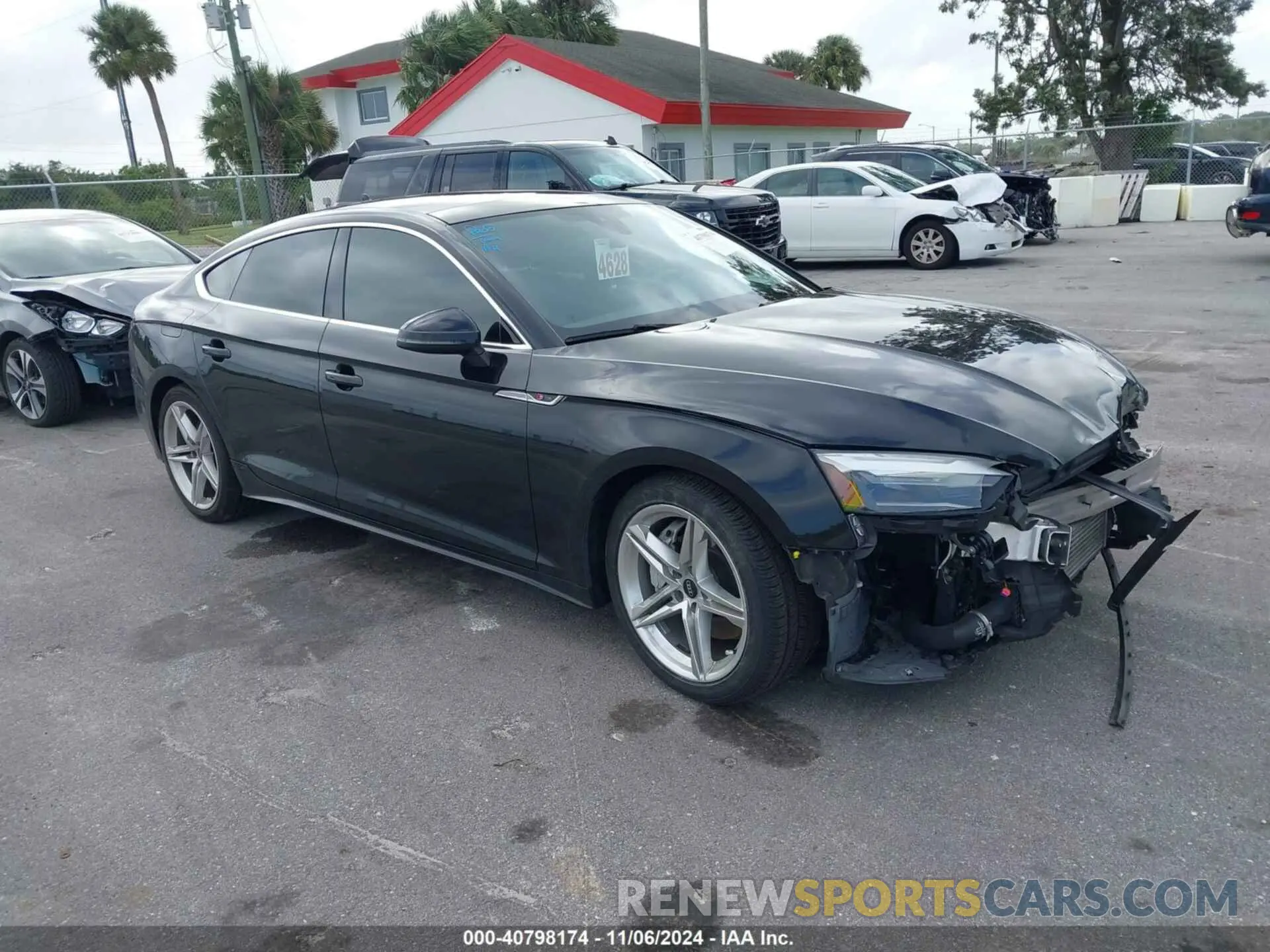1 Photograph of a damaged car WAUDACF5XMA038268 AUDI A5 SPORTBACK 2021