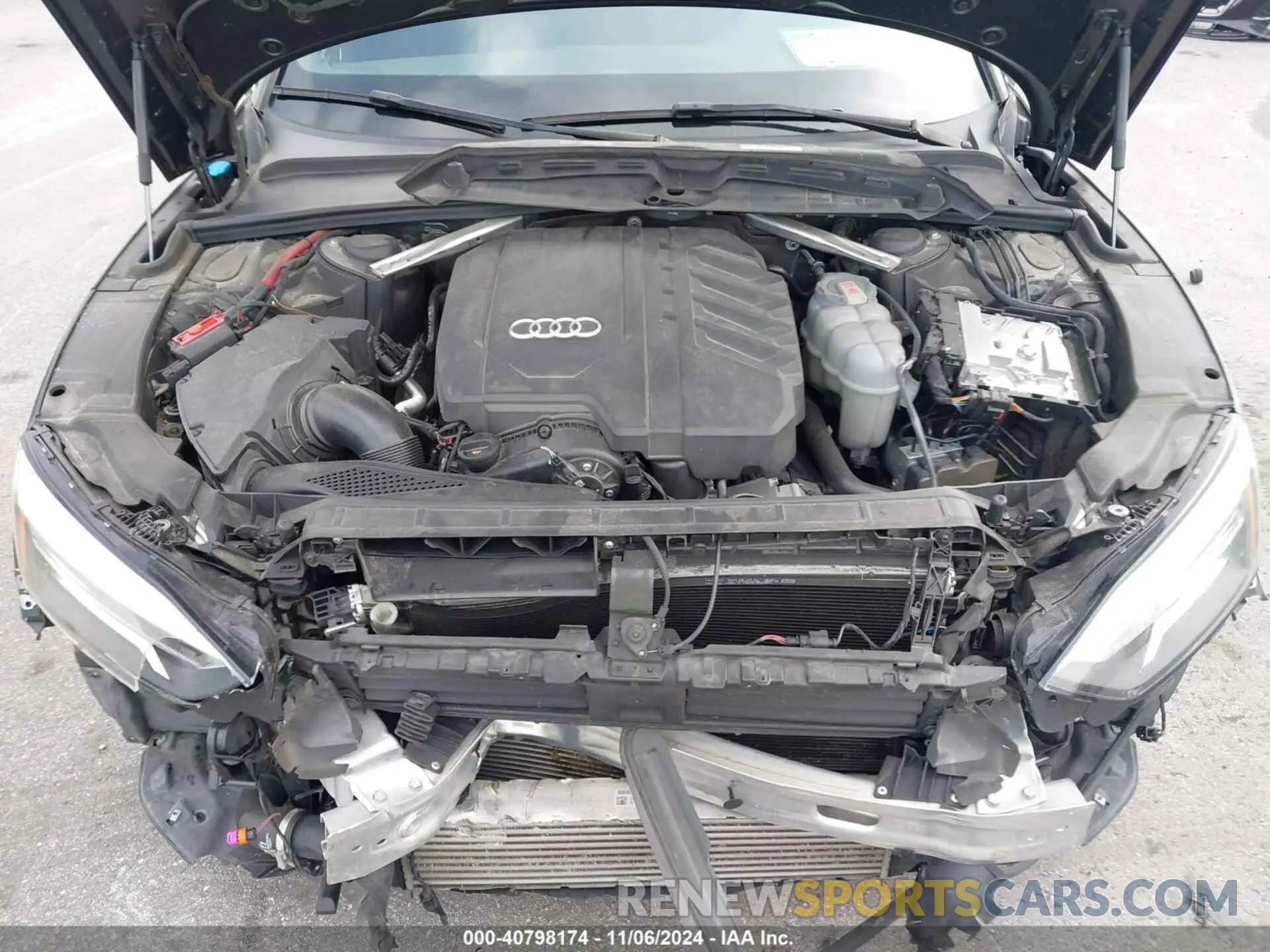 10 Photograph of a damaged car WAUDACF5XMA038268 AUDI A5 SPORTBACK 2021