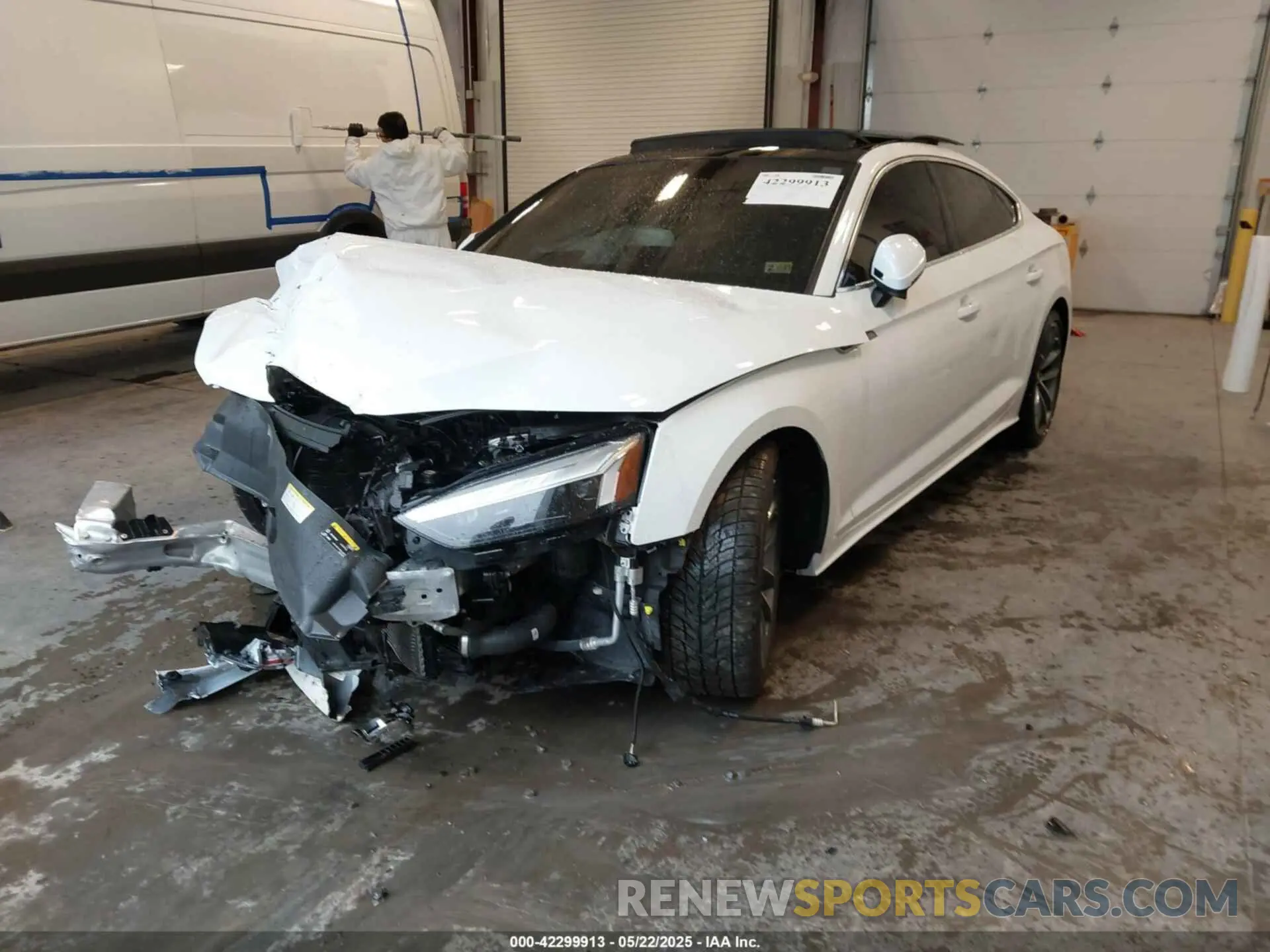 2 Photograph of a damaged car WAUFACF50MA008317 AUDI A5 SPORTBACK 2021