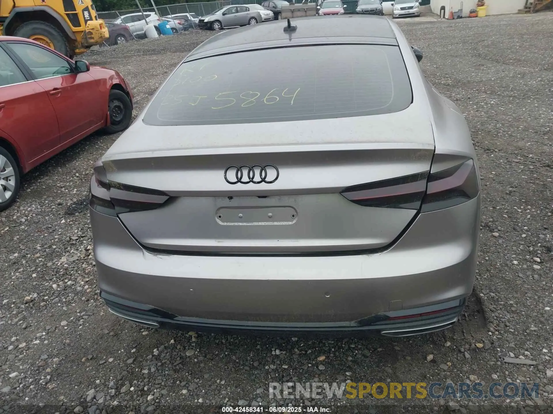 15 Photograph of a damaged car WAUFACF50MA032407 AUDI A5 SPORTBACK 2021