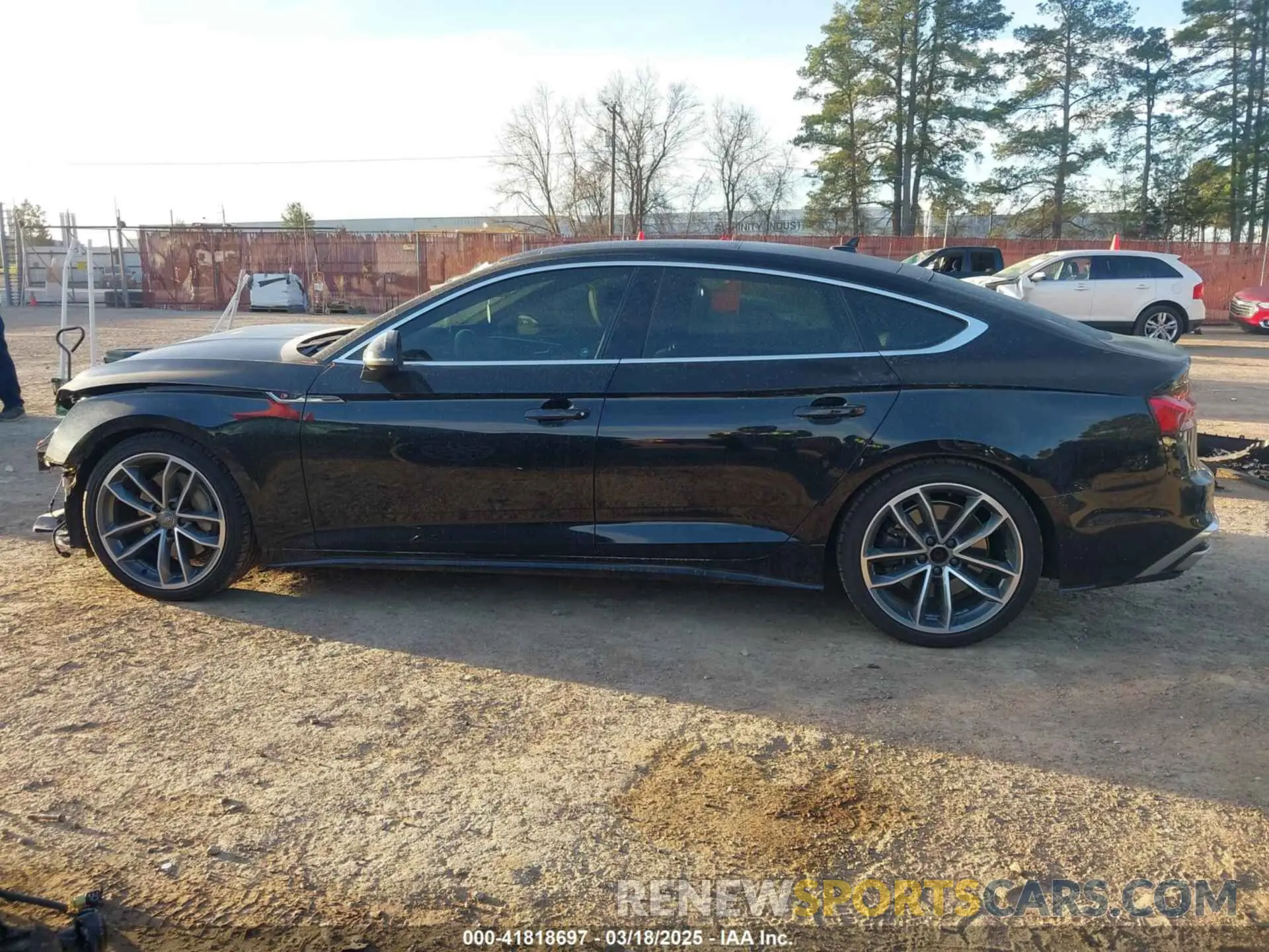 15 Photograph of a damaged car WAUFACF57MA020805 AUDI A5 SPORTBACK 2021
