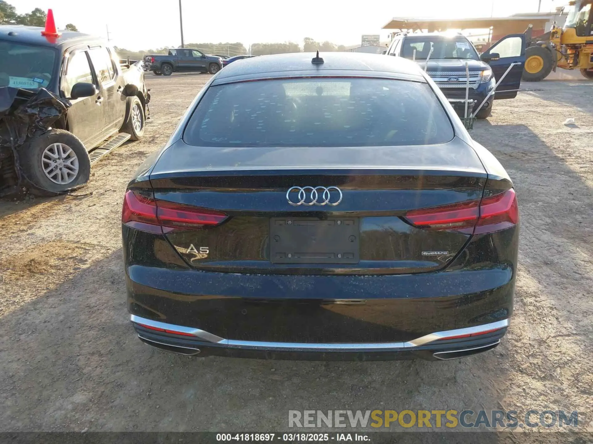 17 Photograph of a damaged car WAUFACF57MA020805 AUDI A5 SPORTBACK 2021