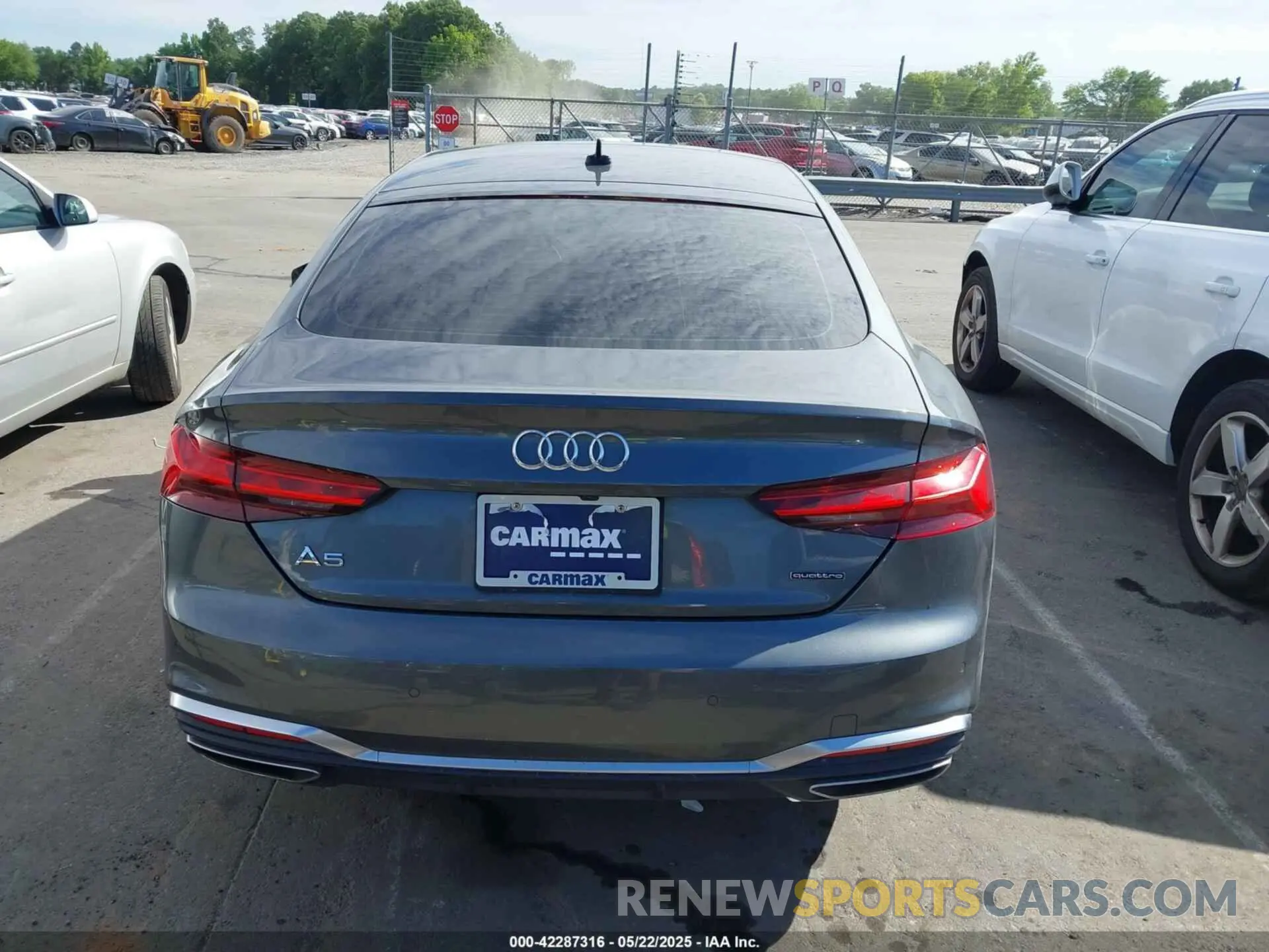 16 Photograph of a damaged car WAUFACF57MA054789 AUDI A5 SPORTBACK 2021