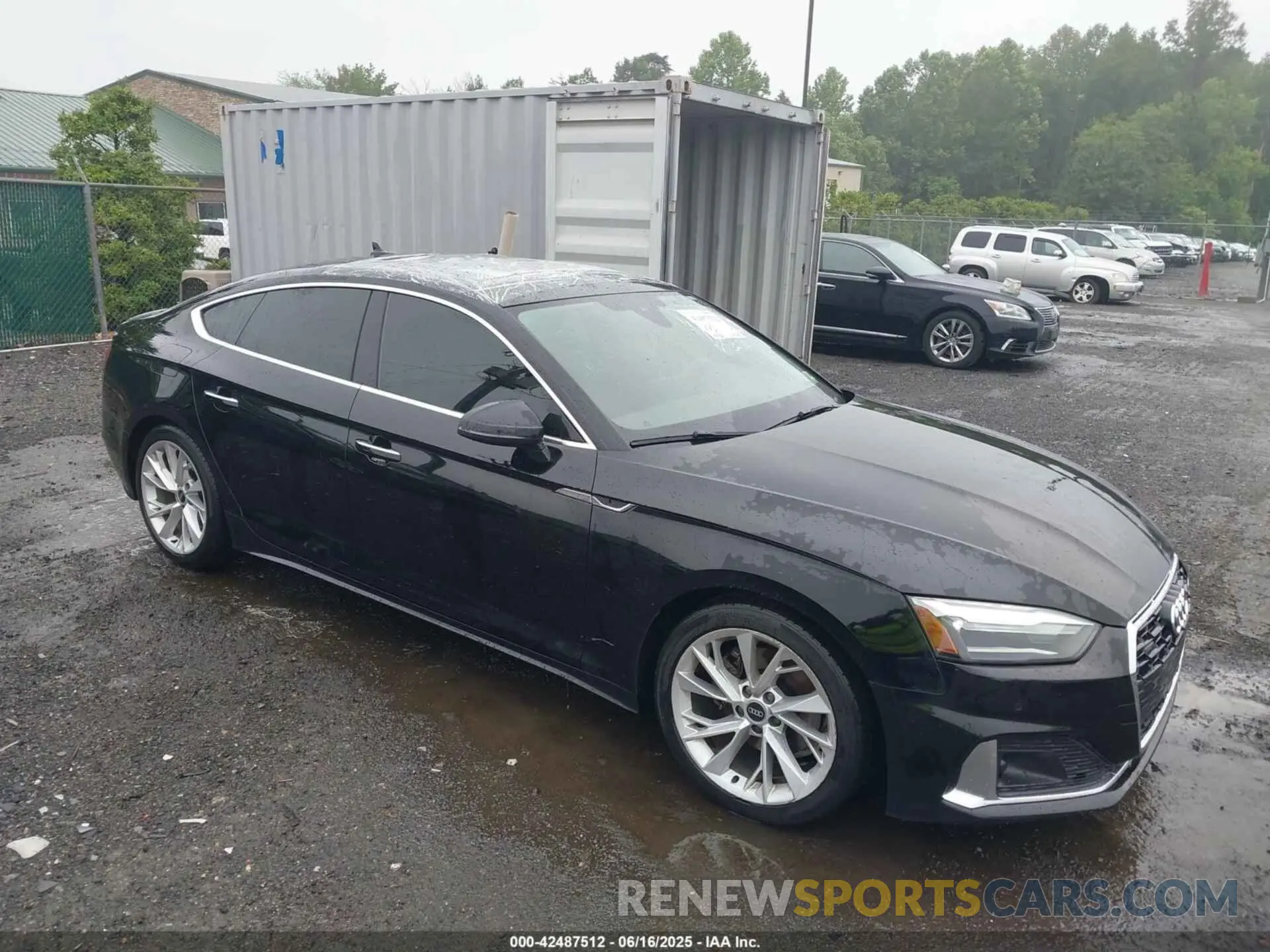 1 Photograph of a damaged car WAUABCF55NA006068 AUDI A5 SPORTBACK 2022