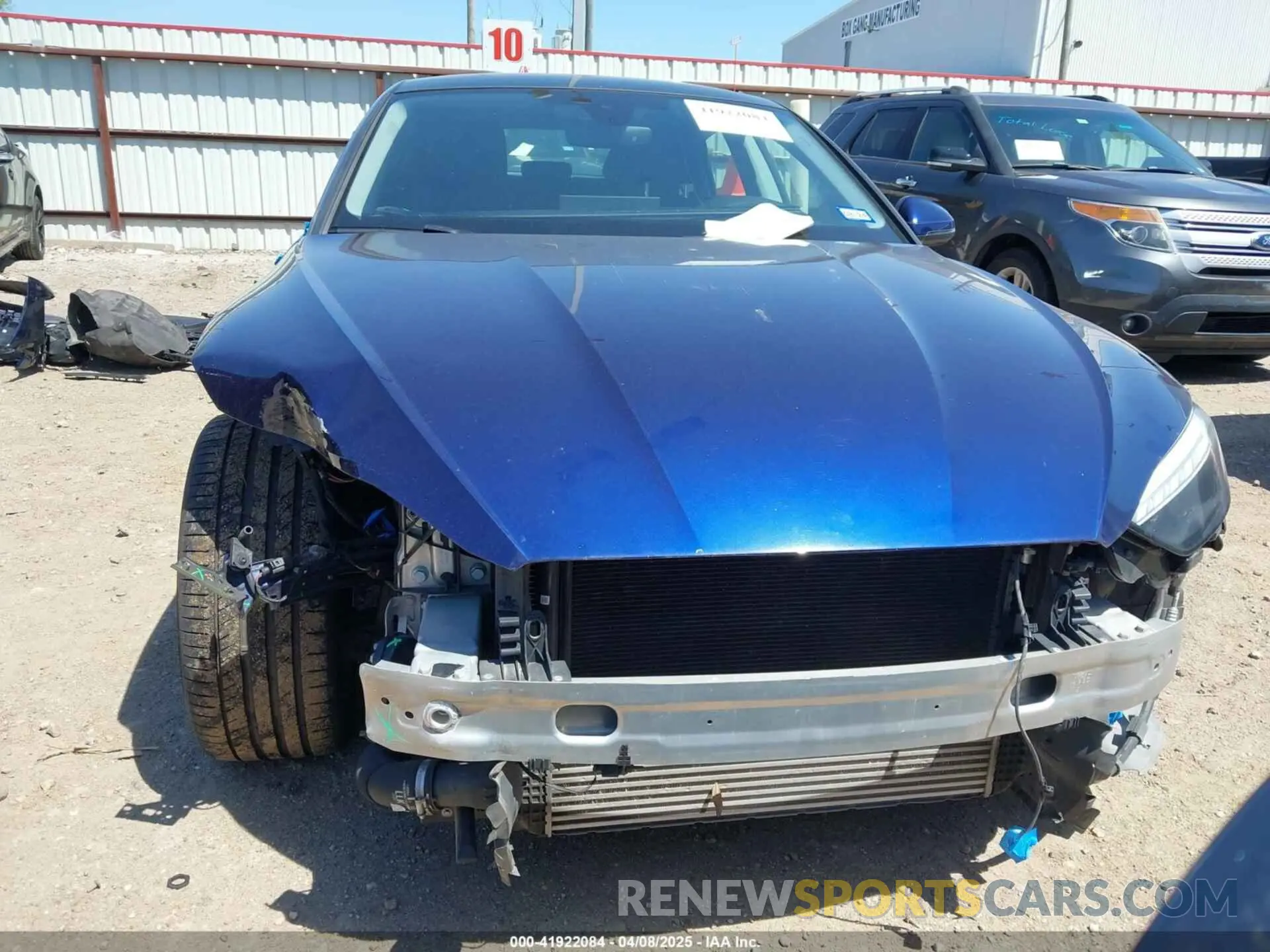 13 Photograph of a damaged car WAUCBCF50NA017360 AUDI A5 SPORTBACK 2022