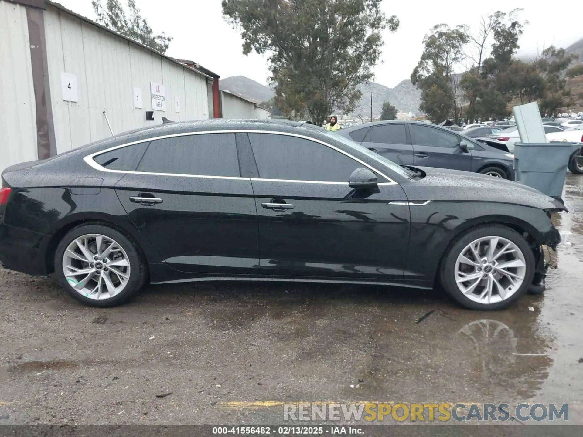 13 Photograph of a damaged car WAUCBCF57NA034785 AUDI A5 SPORTBACK 2022