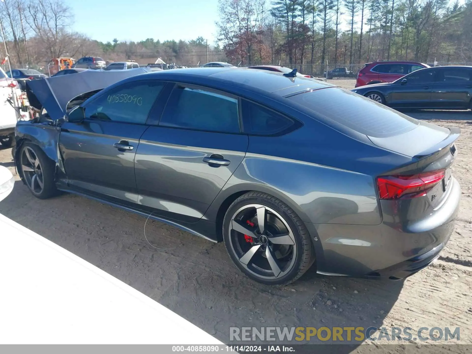 14 Photograph of a damaged car WAUEACF55NA019388 AUDI A5 SPORTBACK 2022