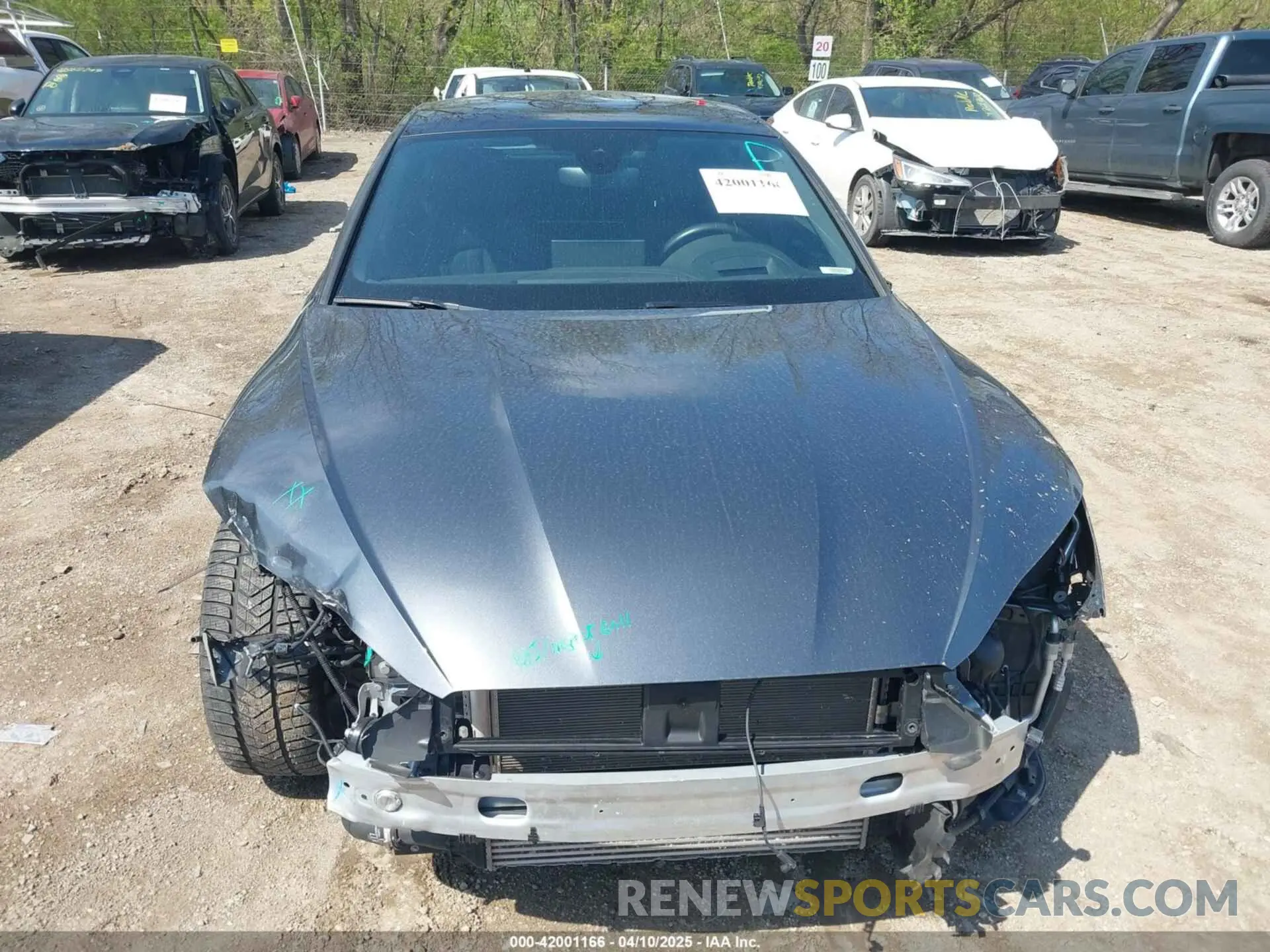 19 Photograph of a damaged car WAUEACF56NA023692 AUDI A5 SPORTBACK 2022
