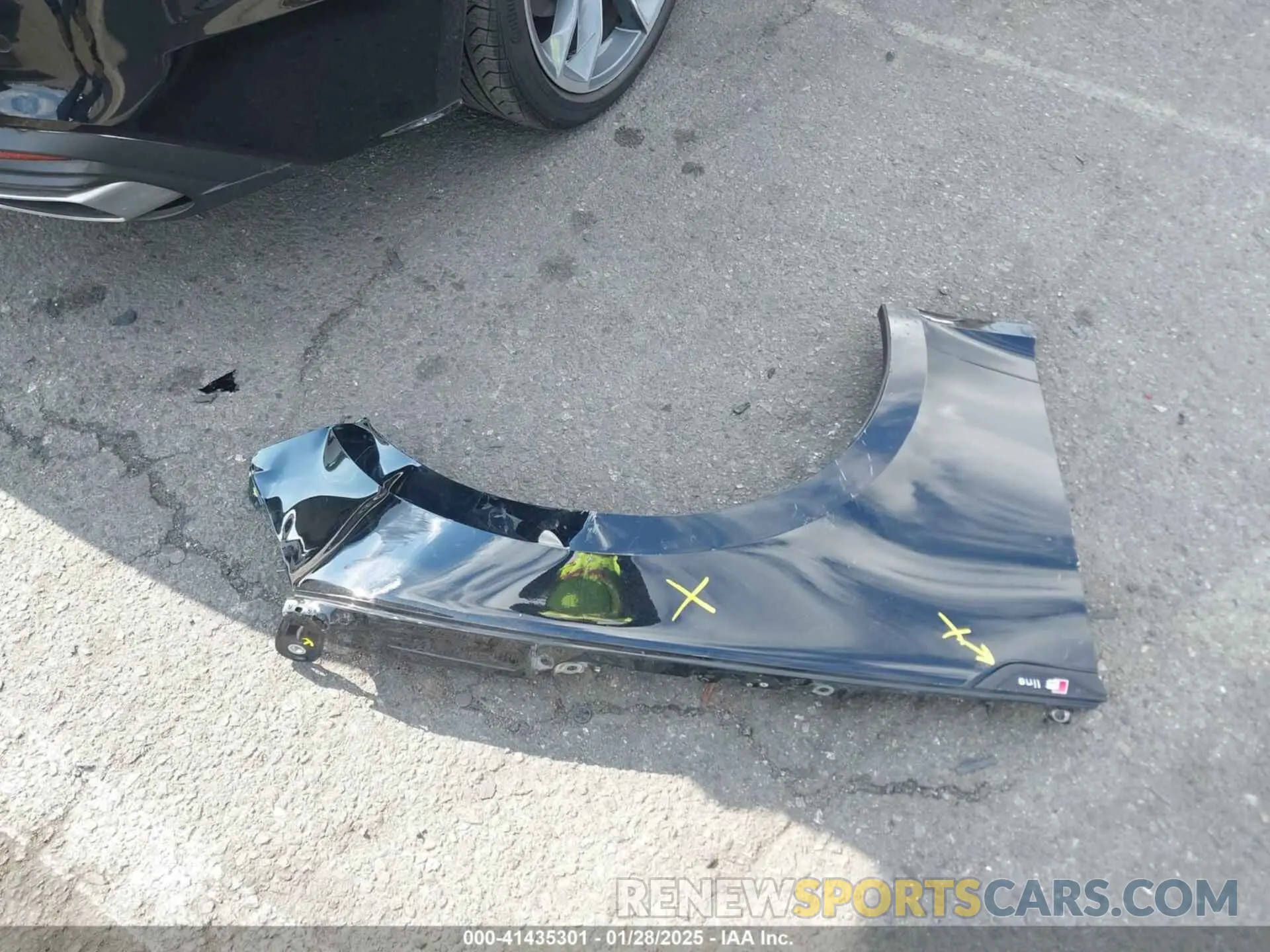 12 Photograph of a damaged car WAUFACF55NA015278 AUDI A5 SPORTBACK 2022