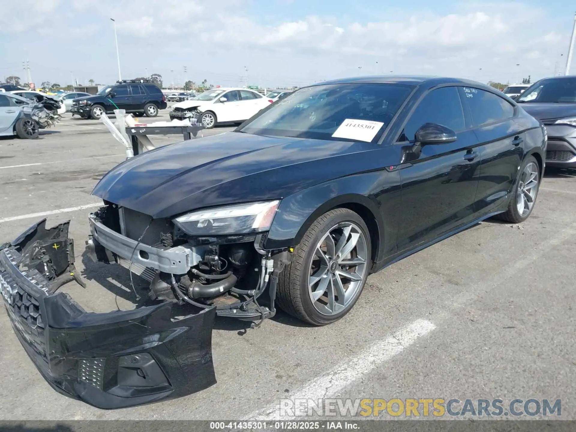 2 Photograph of a damaged car WAUFACF55NA015278 AUDI A5 SPORTBACK 2022