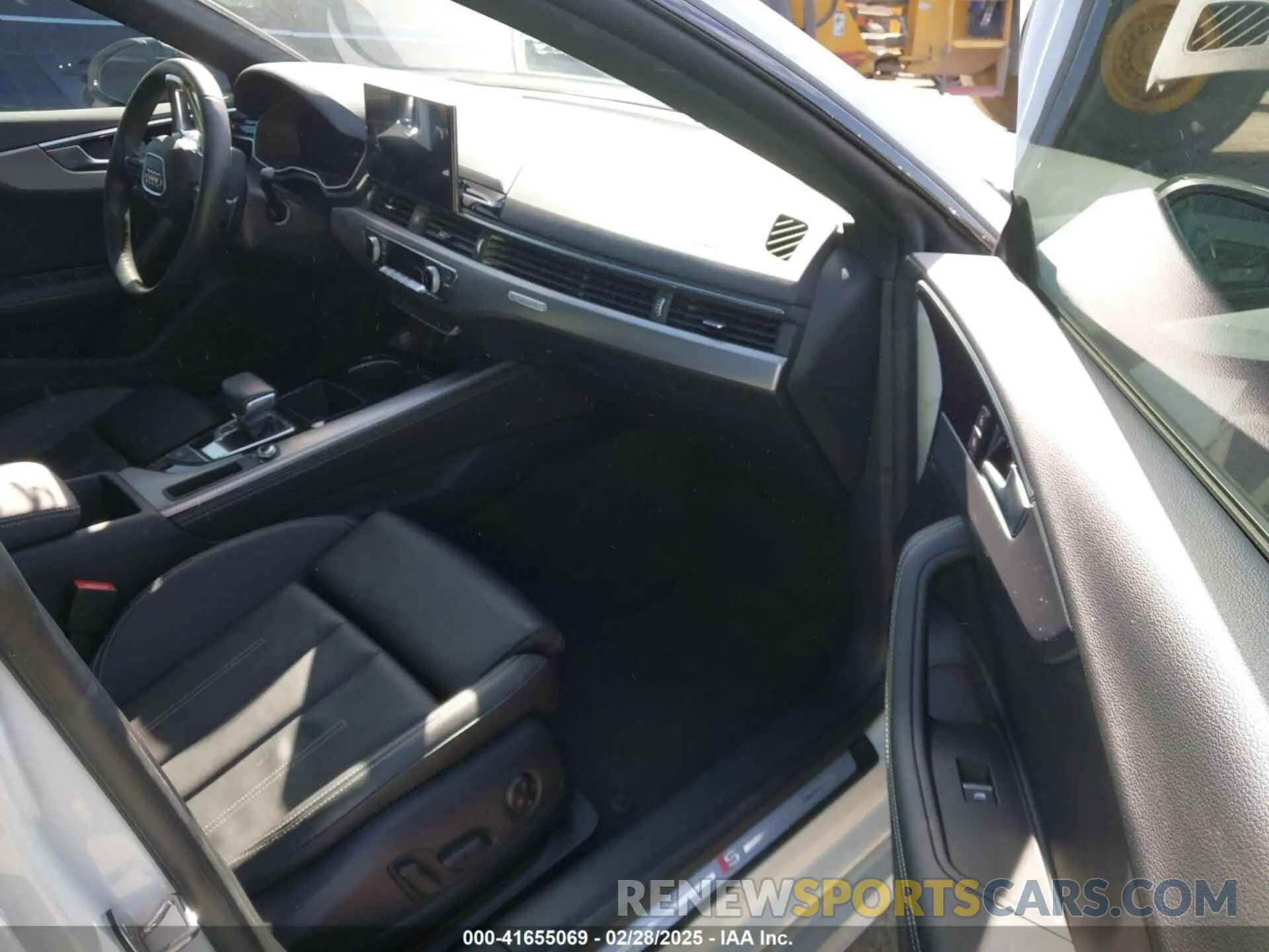 5 Photograph of a damaged car WAUFACF5XNA023313 AUDI A5 SPORTBACK 2022