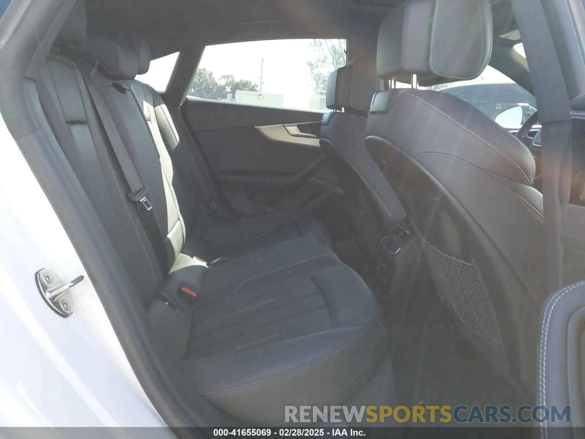 8 Photograph of a damaged car WAUFACF5XNA023313 AUDI A5 SPORTBACK 2022