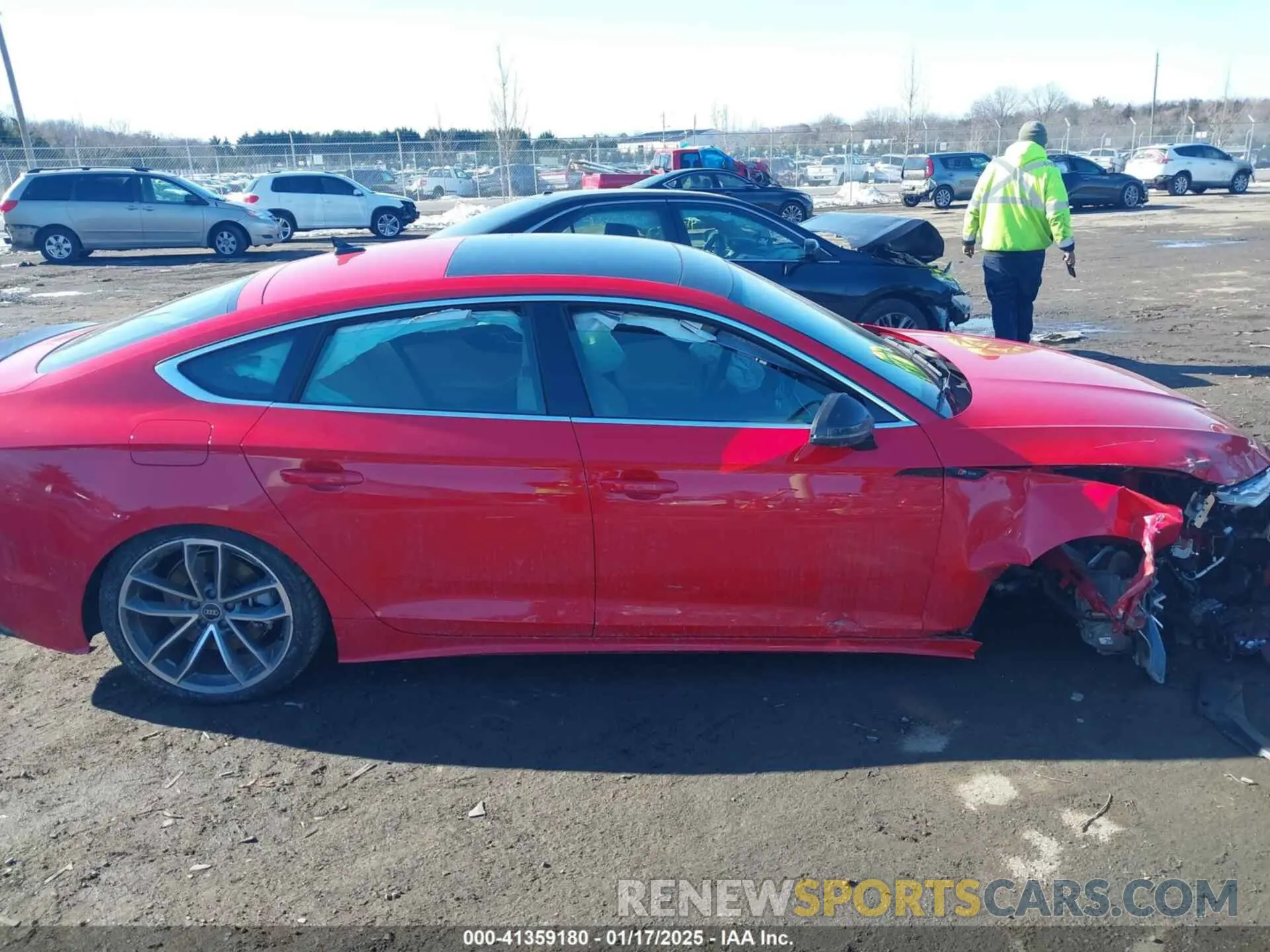 13 Photograph of a damaged car WAUFADF51NA021794 AUDI A5 SPORTBACK 2022