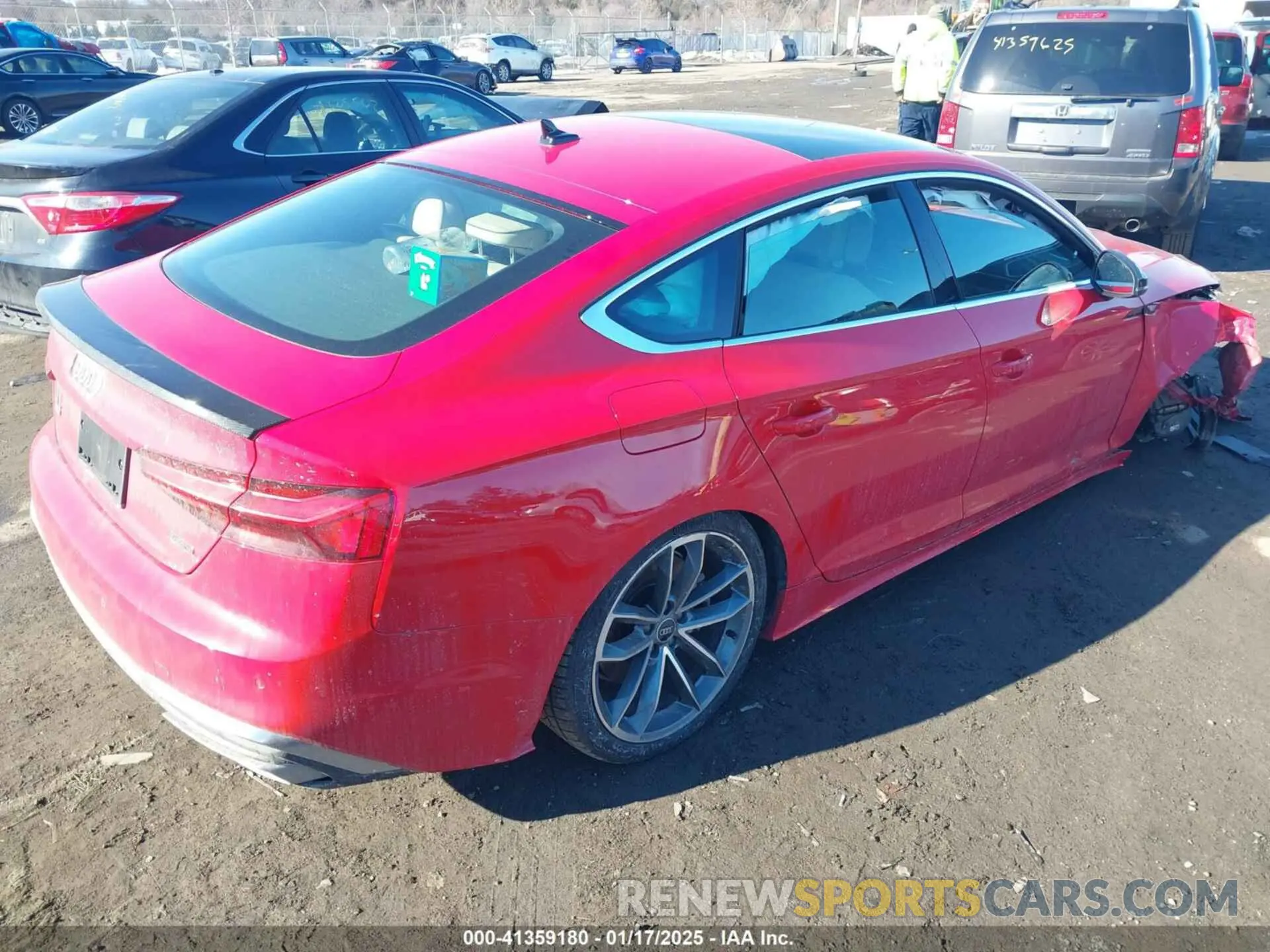 4 Photograph of a damaged car WAUFADF51NA021794 AUDI A5 SPORTBACK 2022