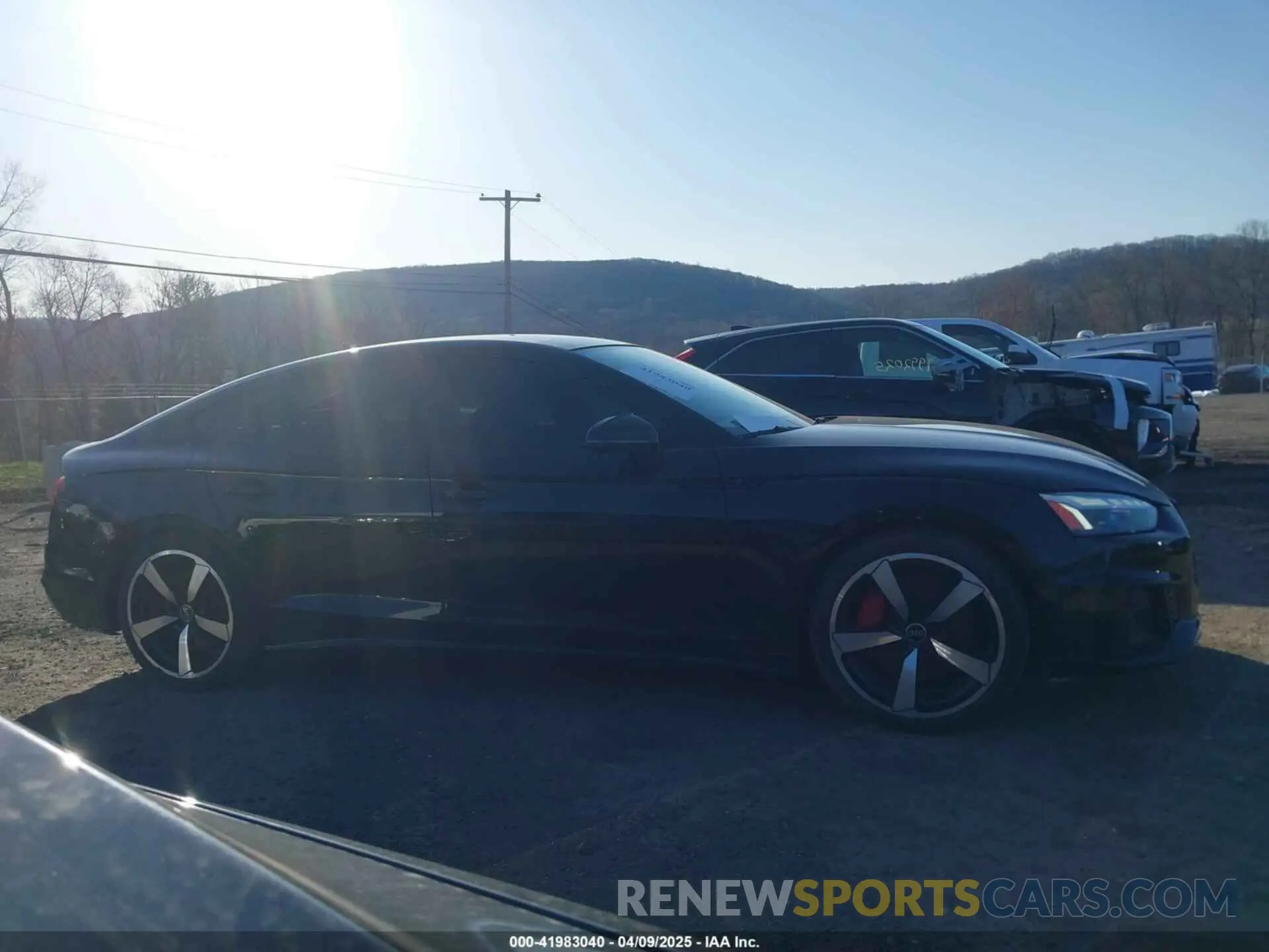13 Photograph of a damaged car WAUFADF55NA039716 AUDI A5 SPORTBACK 2022
