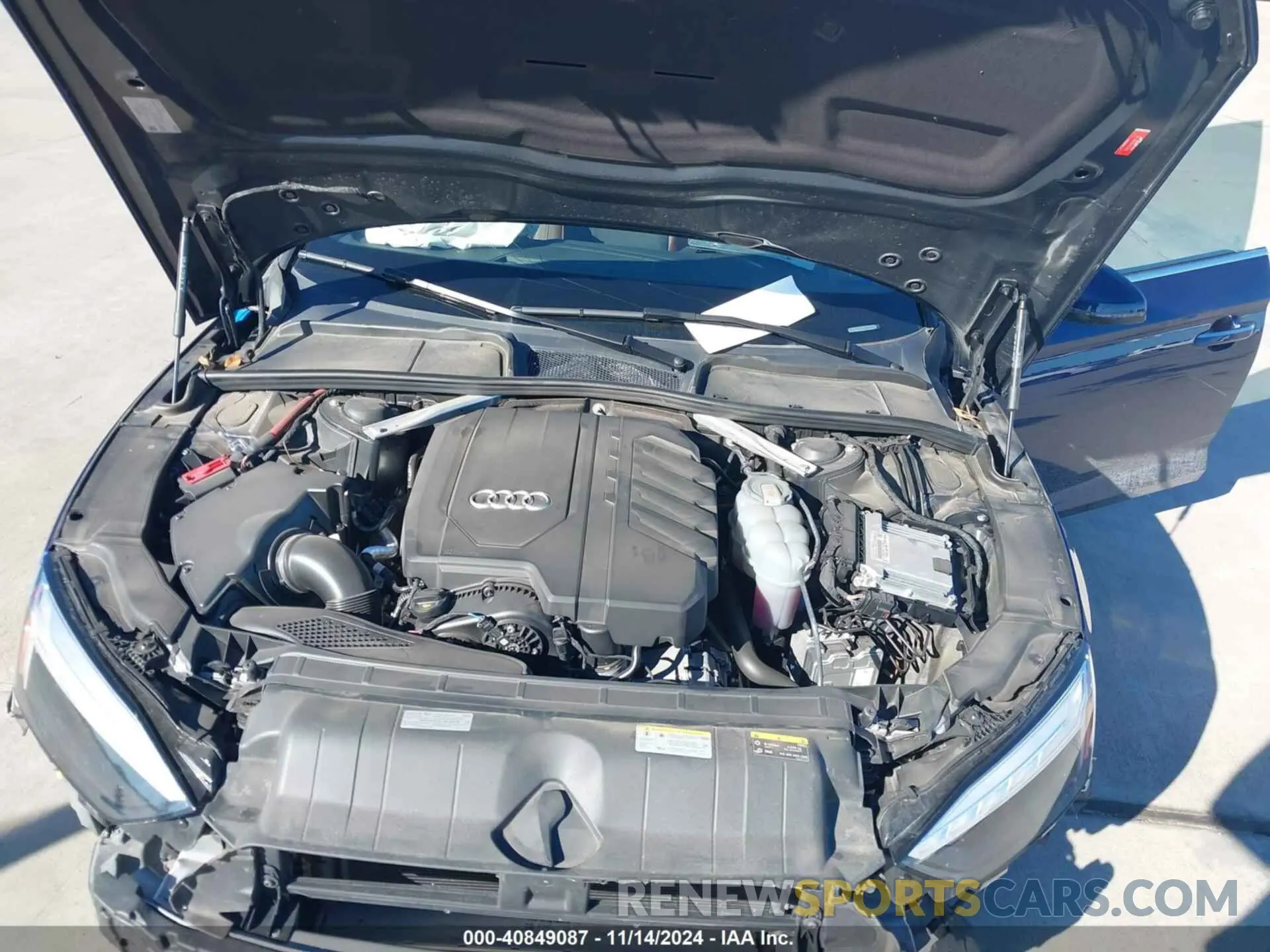 10 Photograph of a damaged car WAUABCF52PA051889 AUDI A5 SPORTBACK 2023