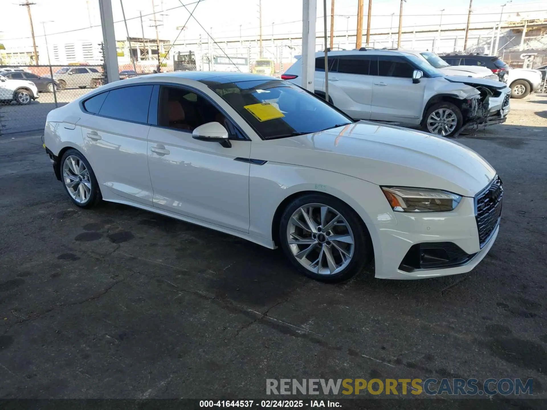 1 Photograph of a damaged car WAUABCF5XPA056452 AUDI A5 SPORTBACK 2023