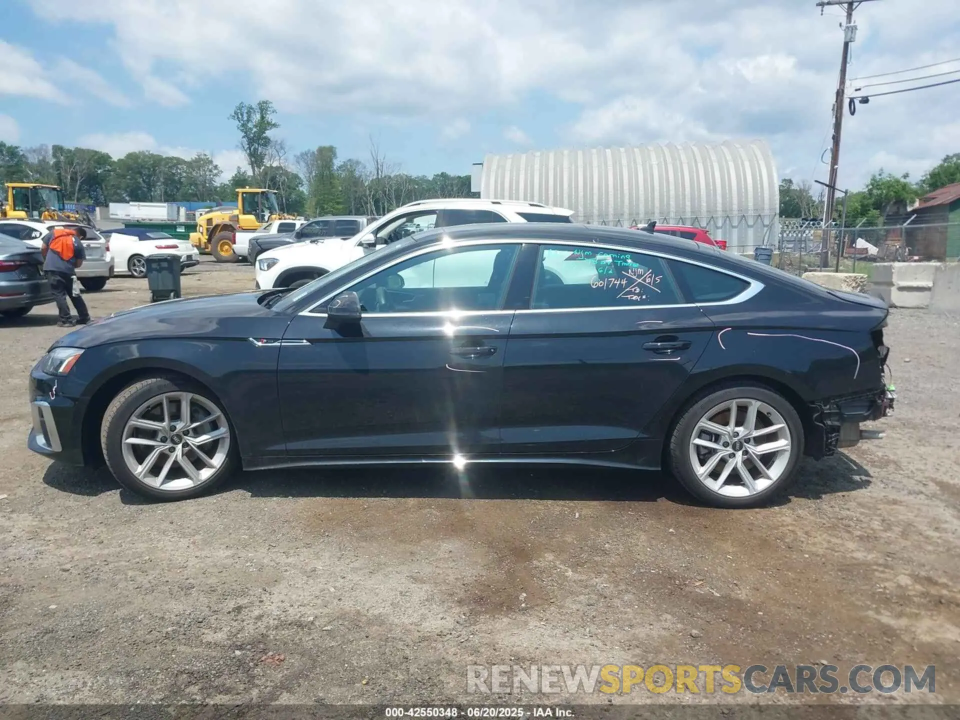 14 Photograph of a damaged car WAUDACF50PA027042 AUDI A5 SPORTBACK 2023