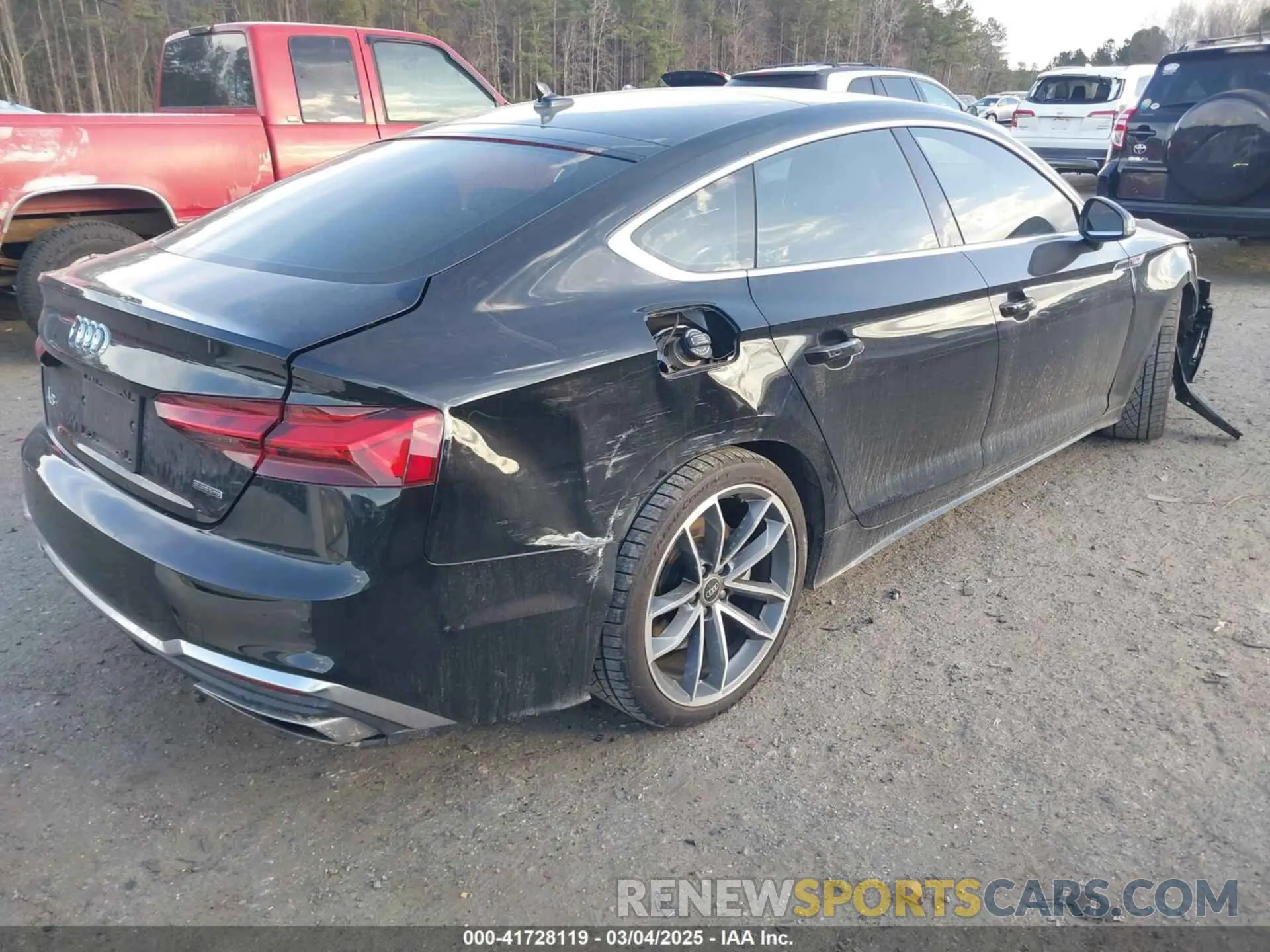4 Photograph of a damaged car WAUDACF55PA021284 AUDI A5 SPORTBACK 2023