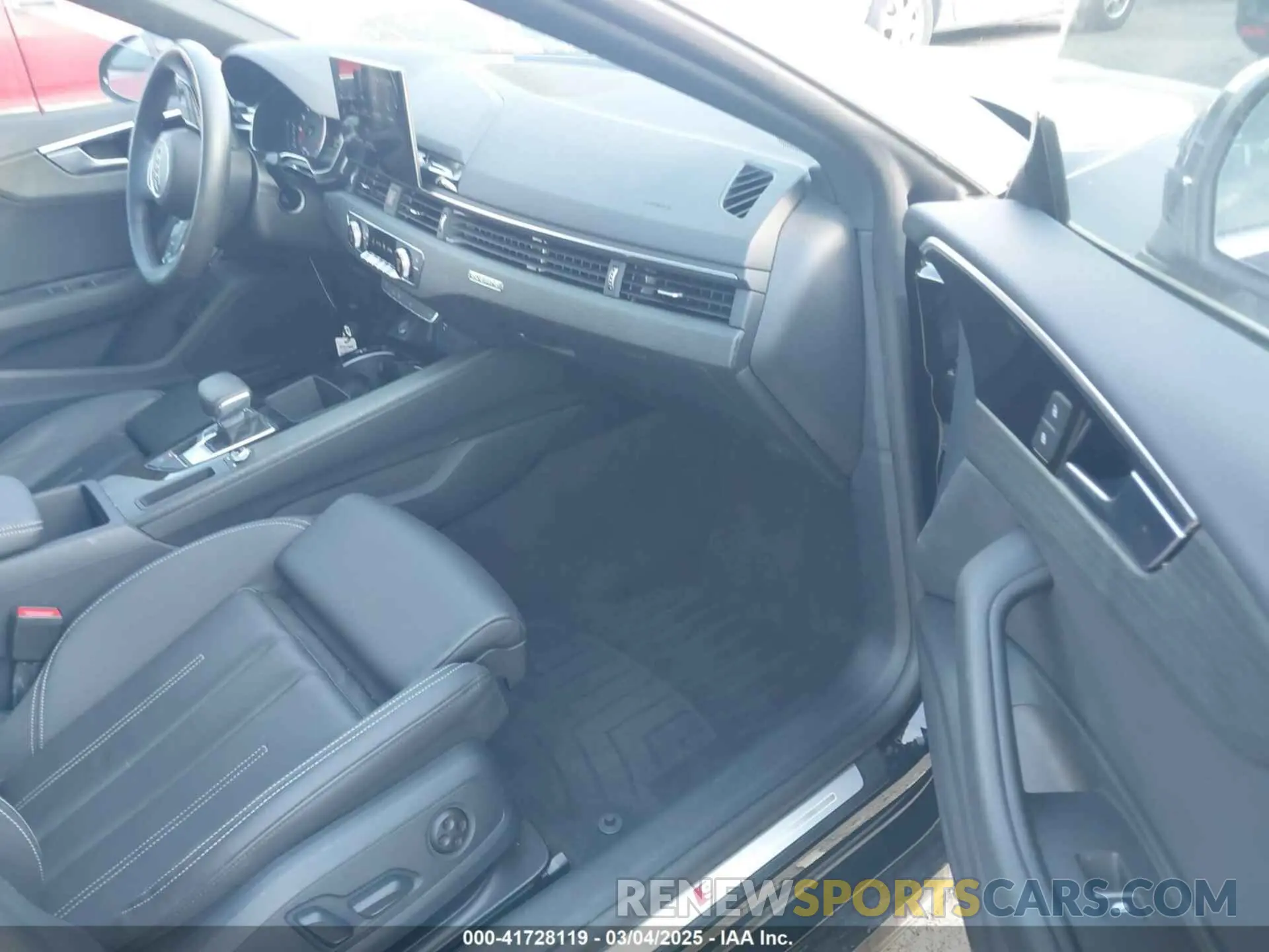 5 Photograph of a damaged car WAUDACF55PA021284 AUDI A5 SPORTBACK 2023