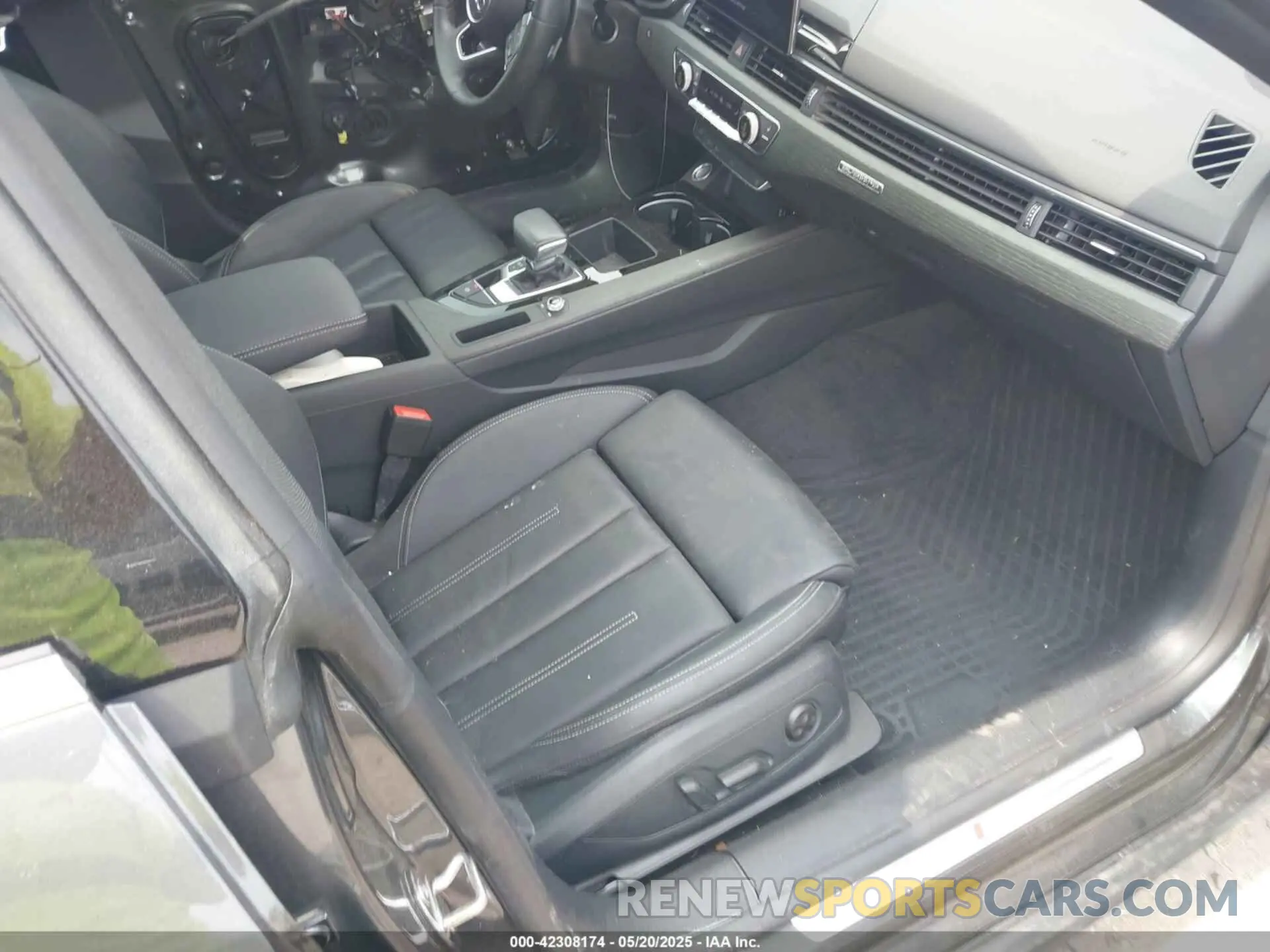 5 Photograph of a damaged car WAUDACF57PA023909 AUDI A5 SPORTBACK 2023