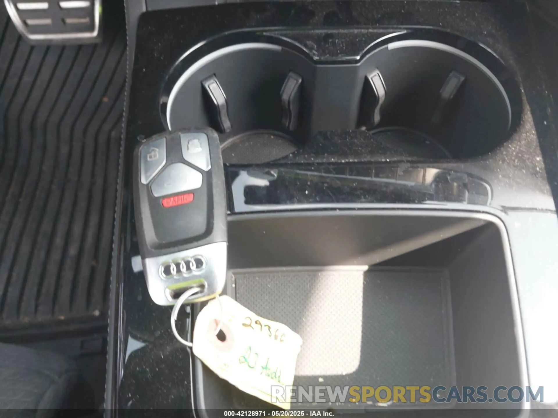 11 Photograph of a damaged car WAUFACF50PA022853 AUDI A5 SPORTBACK 2023