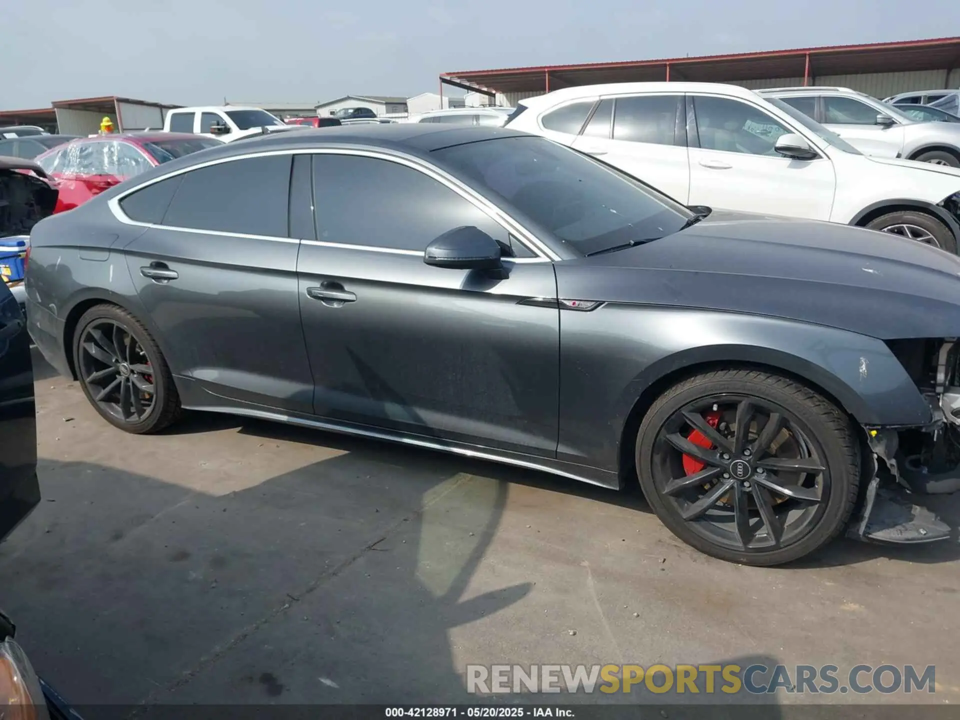 14 Photograph of a damaged car WAUFACF50PA022853 AUDI A5 SPORTBACK 2023