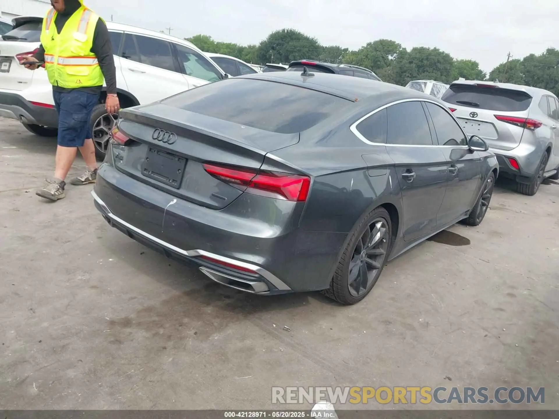 4 Photograph of a damaged car WAUFACF50PA022853 AUDI A5 SPORTBACK 2023