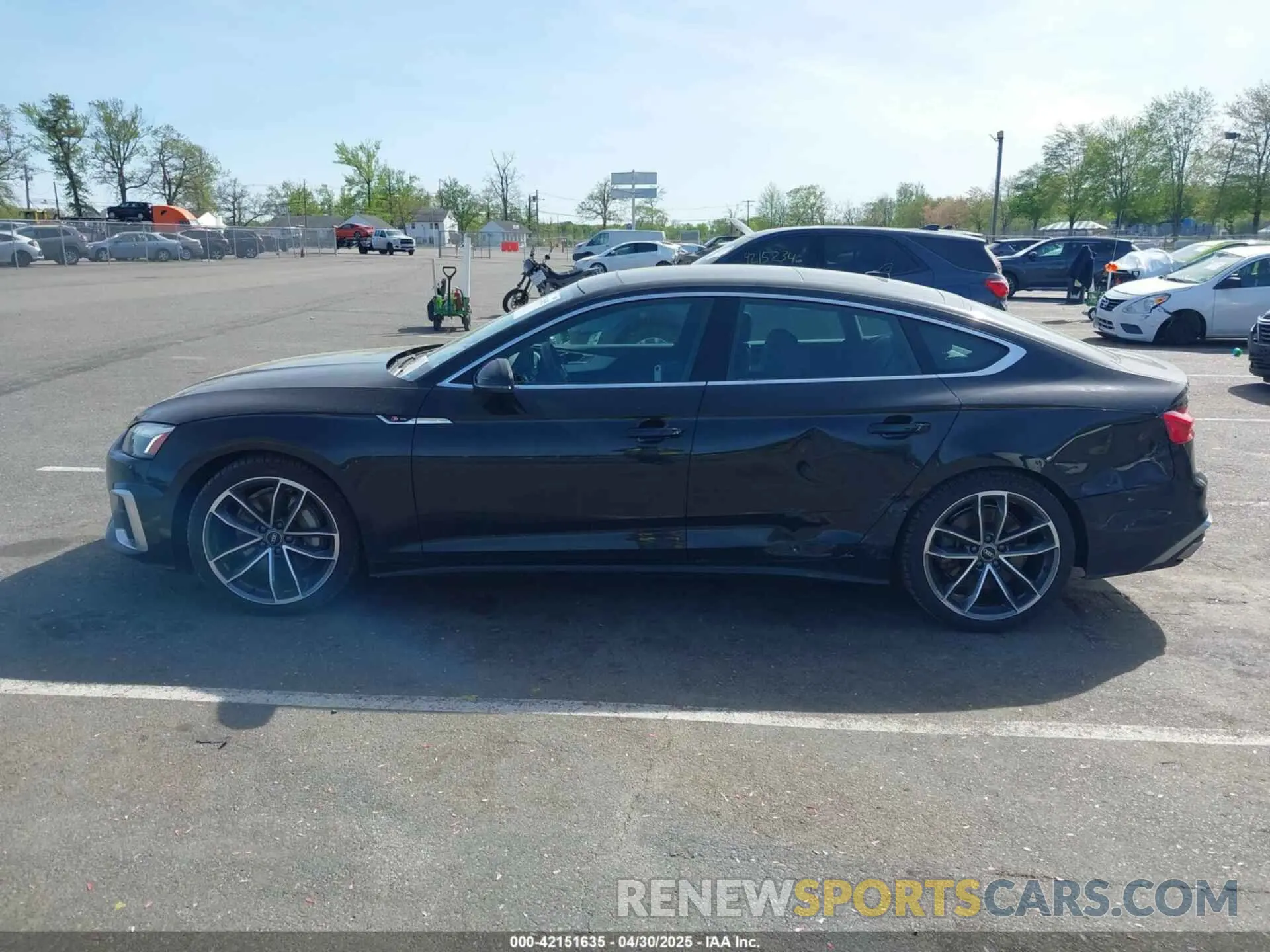 14 Photograph of a damaged car WAUFACF52PA015824 AUDI A5 SPORTBACK 2023
