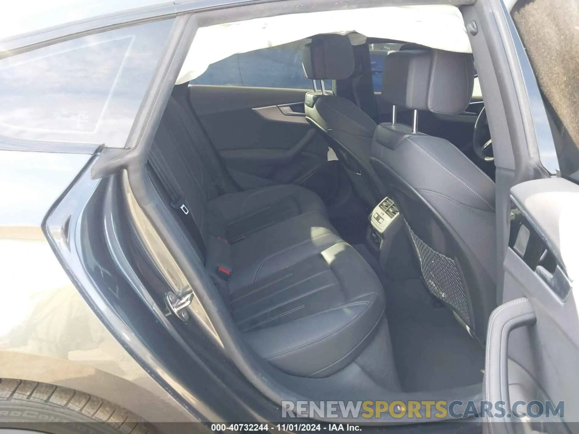 8 Photograph of a damaged car WAUFACF52PA051013 AUDI A5 SPORTBACK 2023