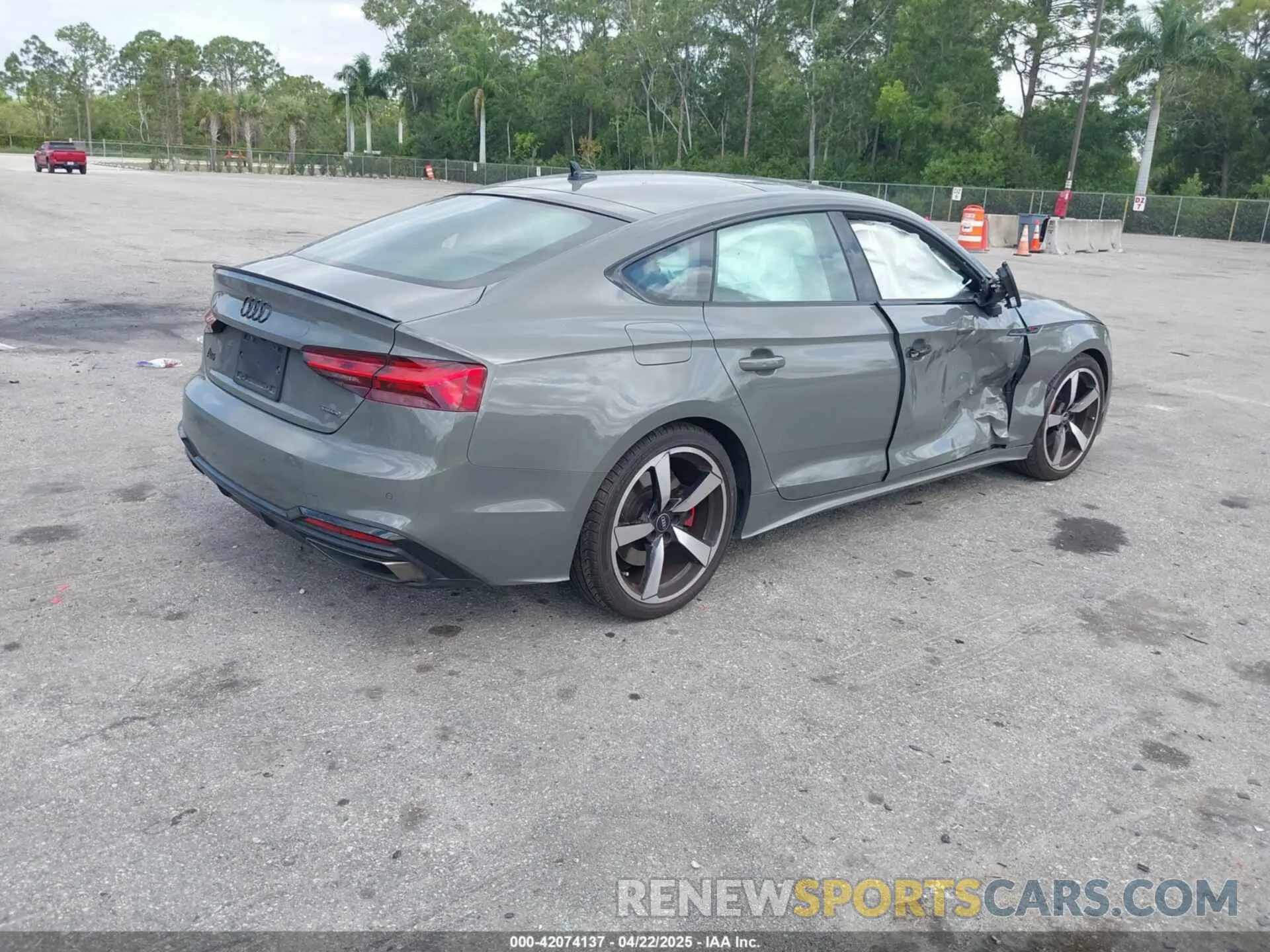 4 Photograph of a damaged car WAUFACF56PA038023 AUDI A5 SPORTBACK 2023
