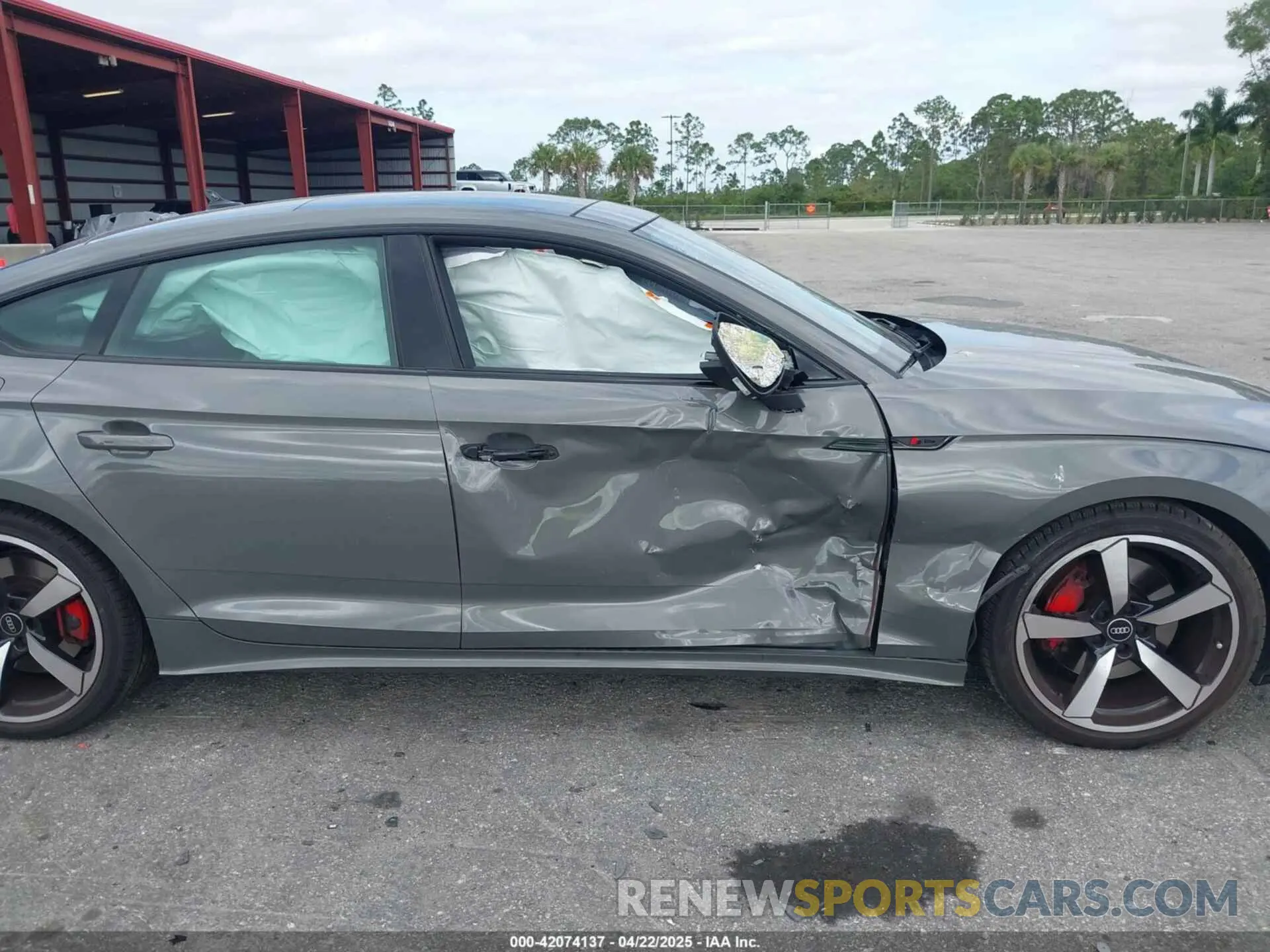 6 Photograph of a damaged car WAUFACF56PA038023 AUDI A5 SPORTBACK 2023