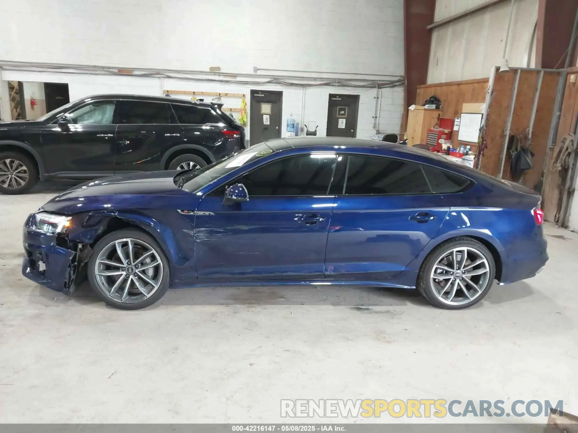 14 Photograph of a damaged car WAUDACF50RA106326 AUDI A5 SPORTBACK 2024