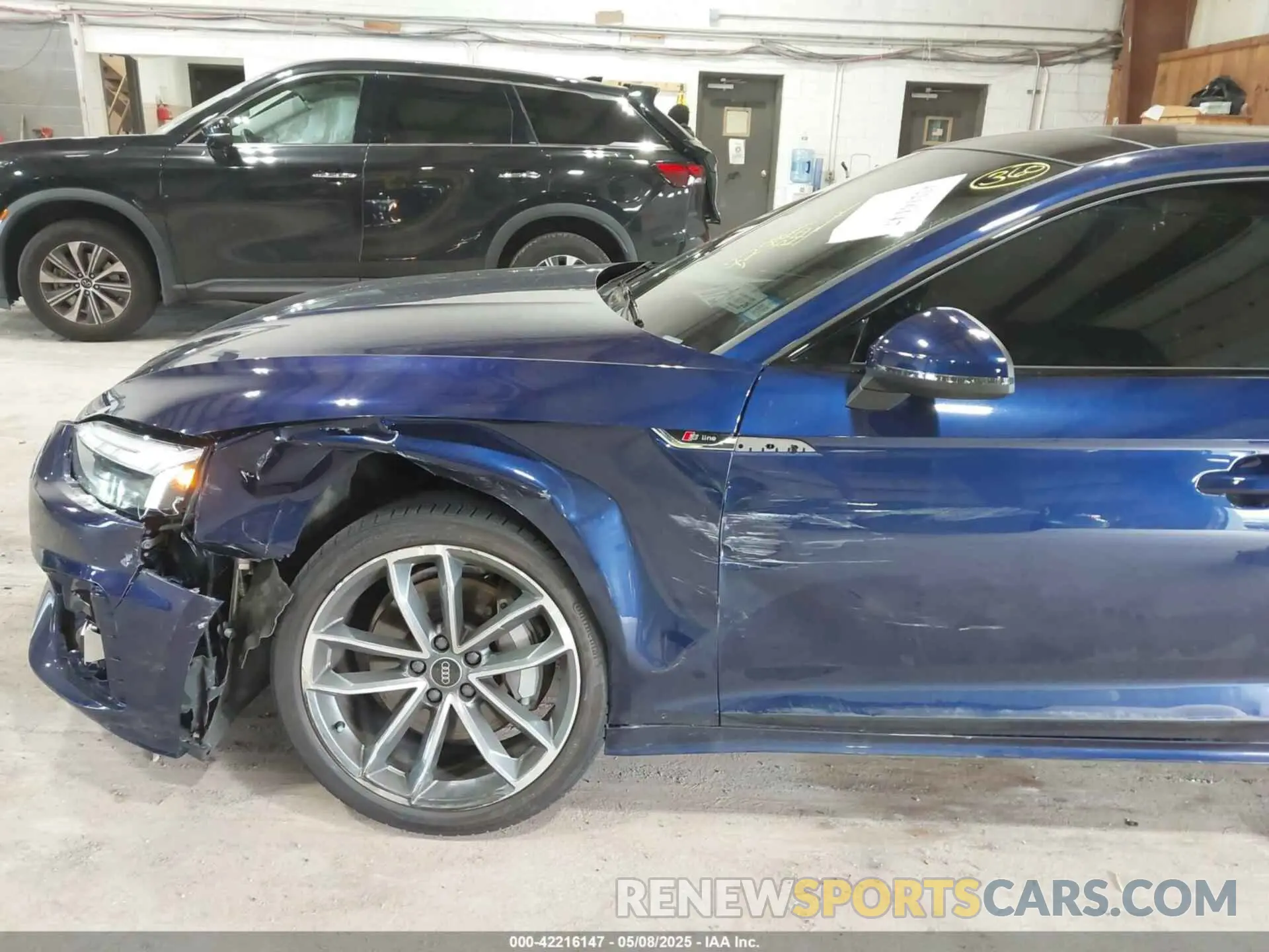 17 Photograph of a damaged car WAUDACF50RA106326 AUDI A5 SPORTBACK 2024