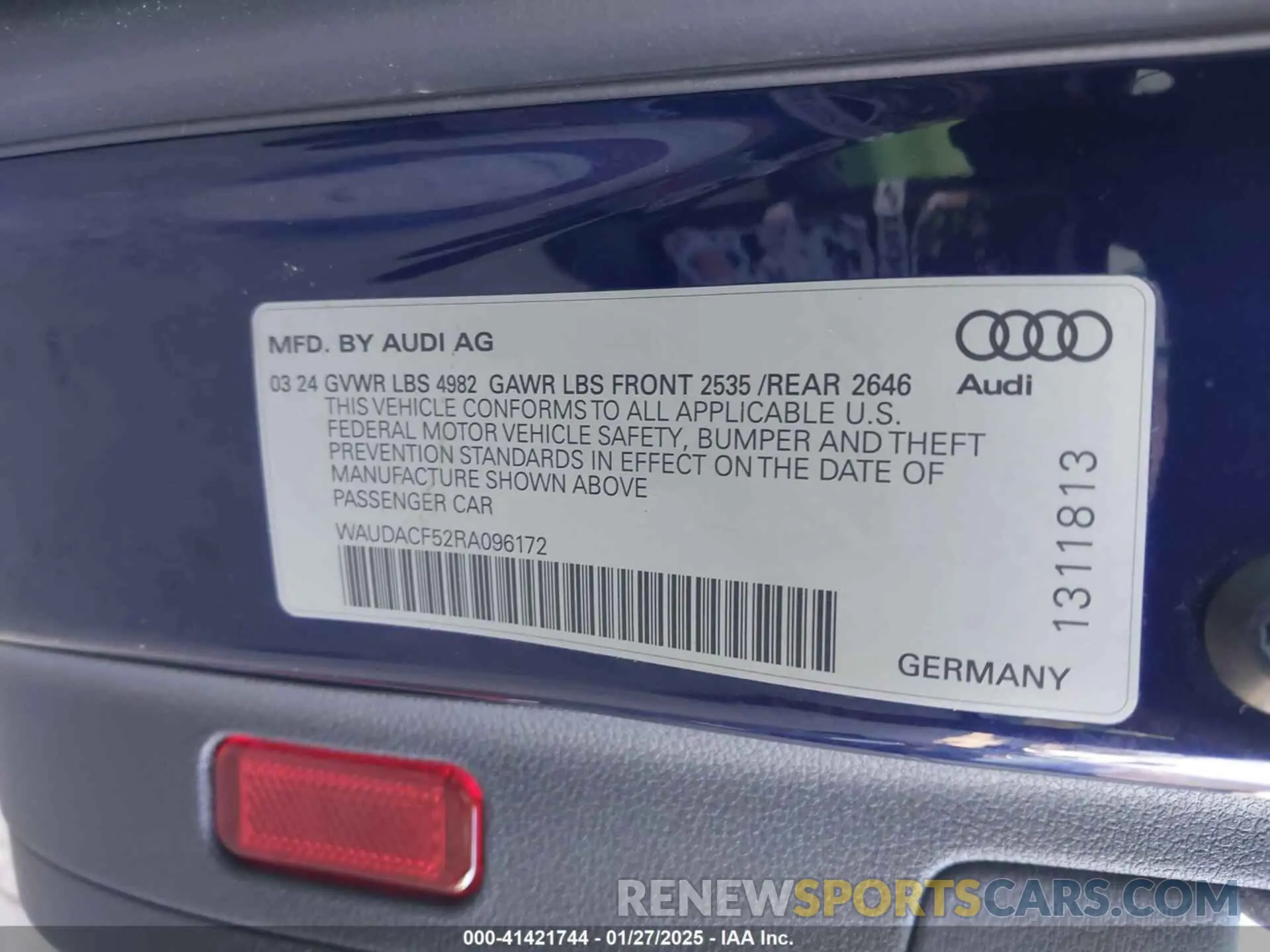 9 Photograph of a damaged car WAUDACF52RA096172 AUDI A5 SPORTBACK 2024