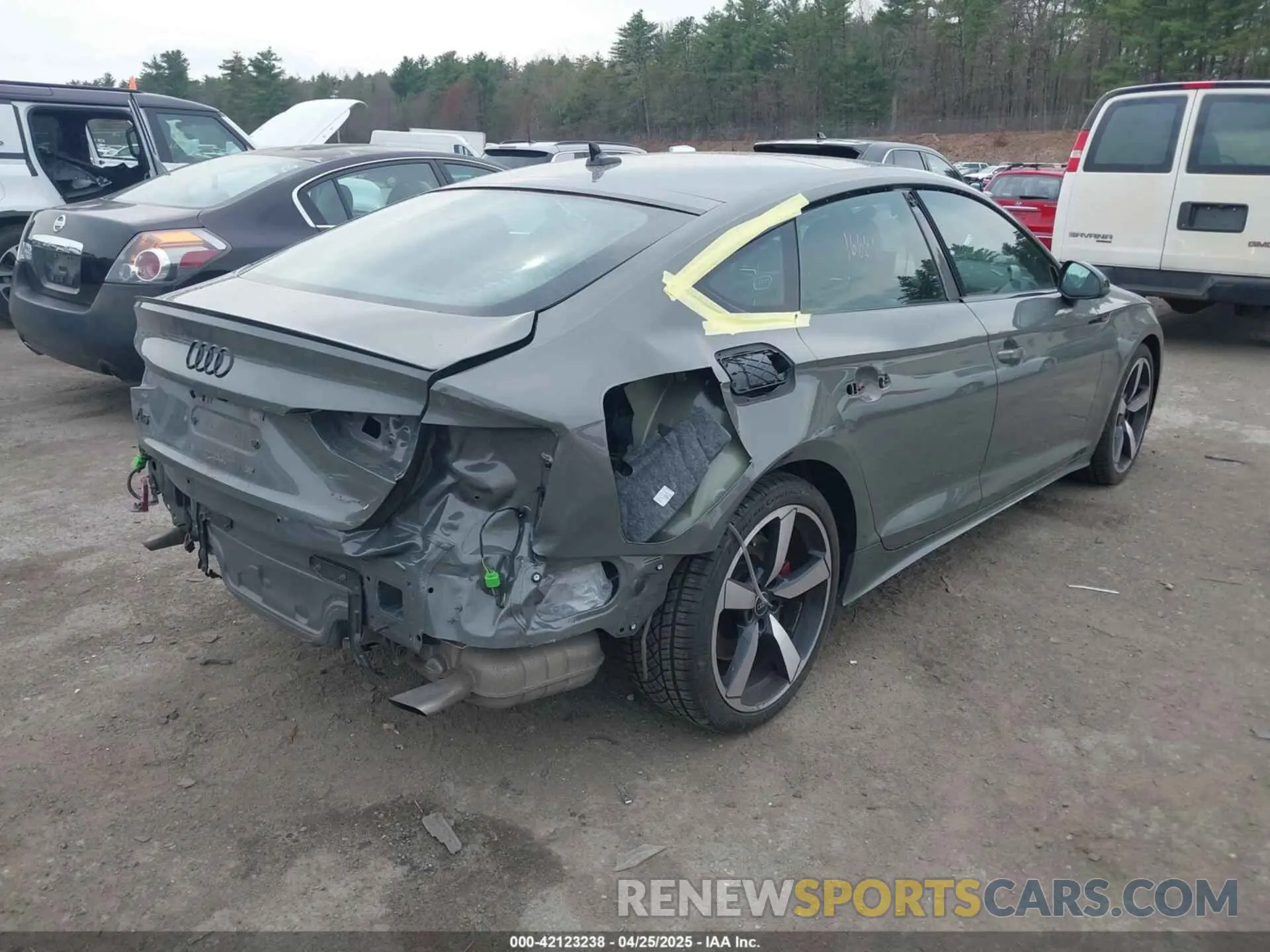 4 Photograph of a damaged car WAUEACF56RA017106 AUDI A5 SPORTBACK 2024