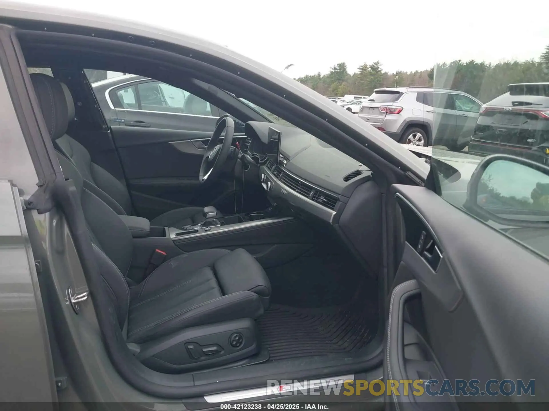 5 Photograph of a damaged car WAUEACF56RA017106 AUDI A5 SPORTBACK 2024