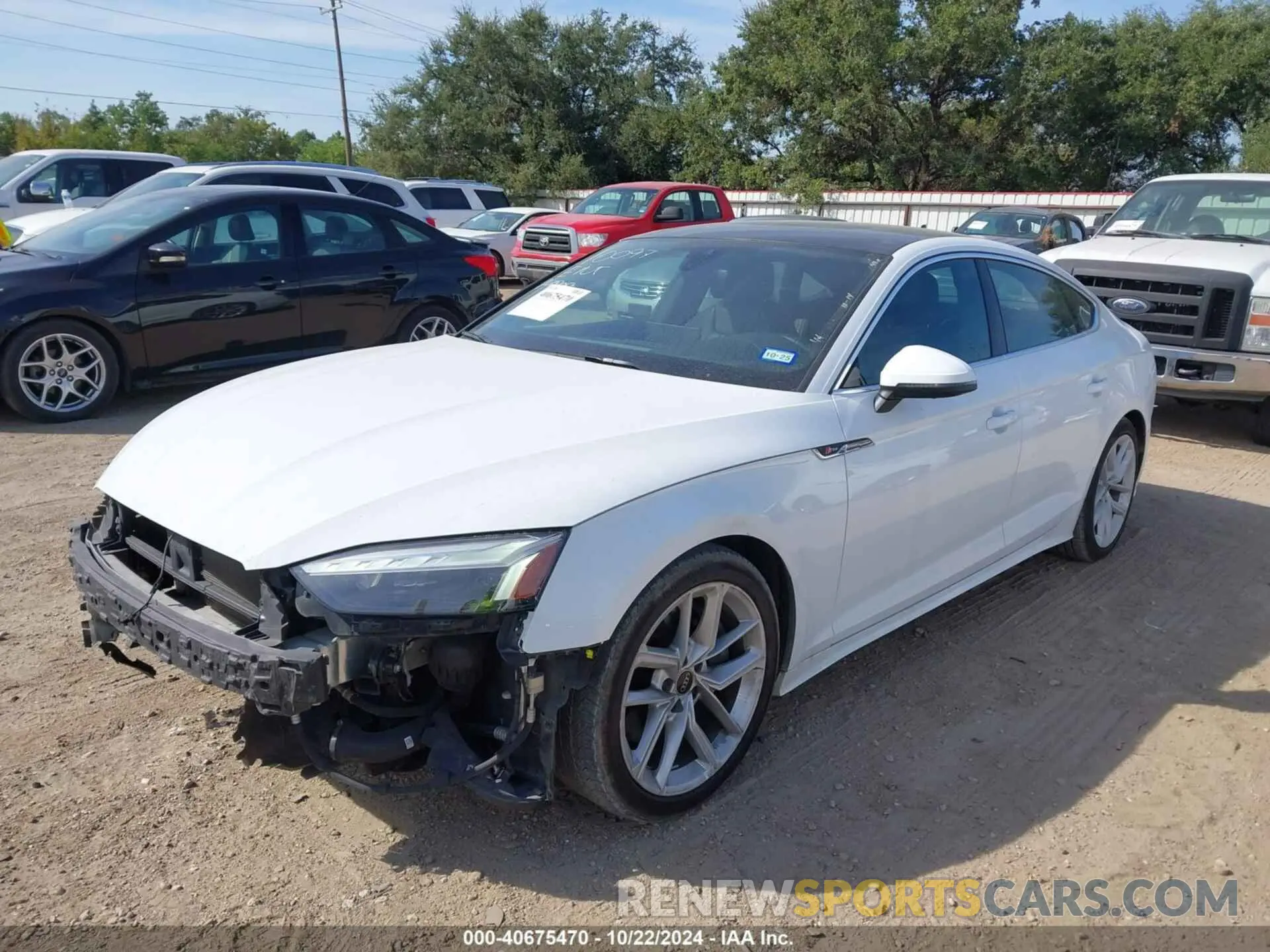 2 Photograph of a damaged car WAUFACF51RA019172 AUDI A5 SPORTBACK 2024