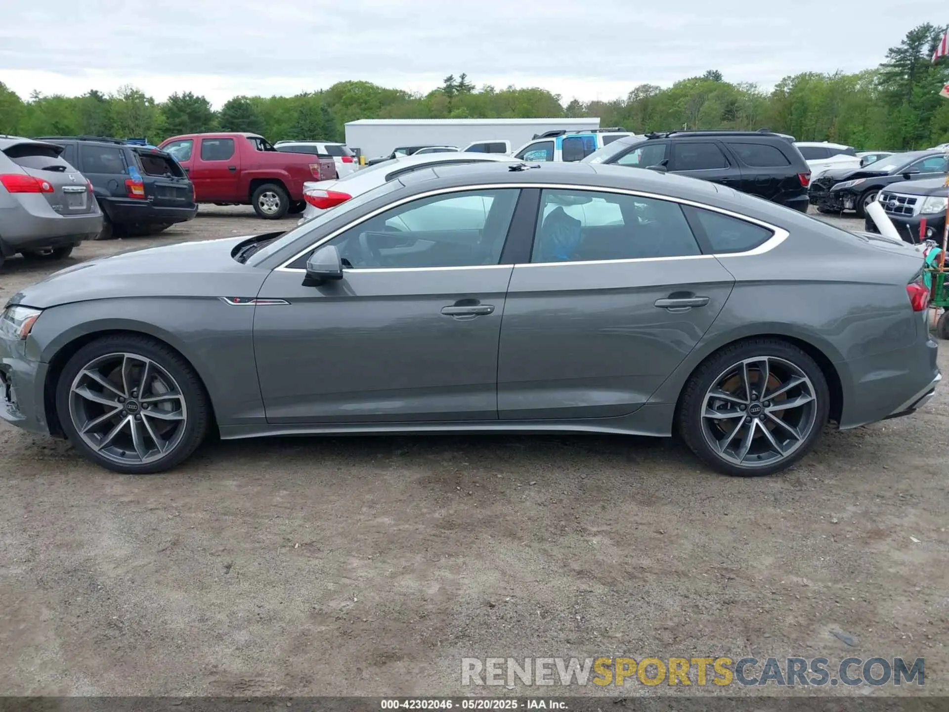 15 Photograph of a damaged car WAUFACF52RA132208 AUDI A5 SPORTBACK 2024