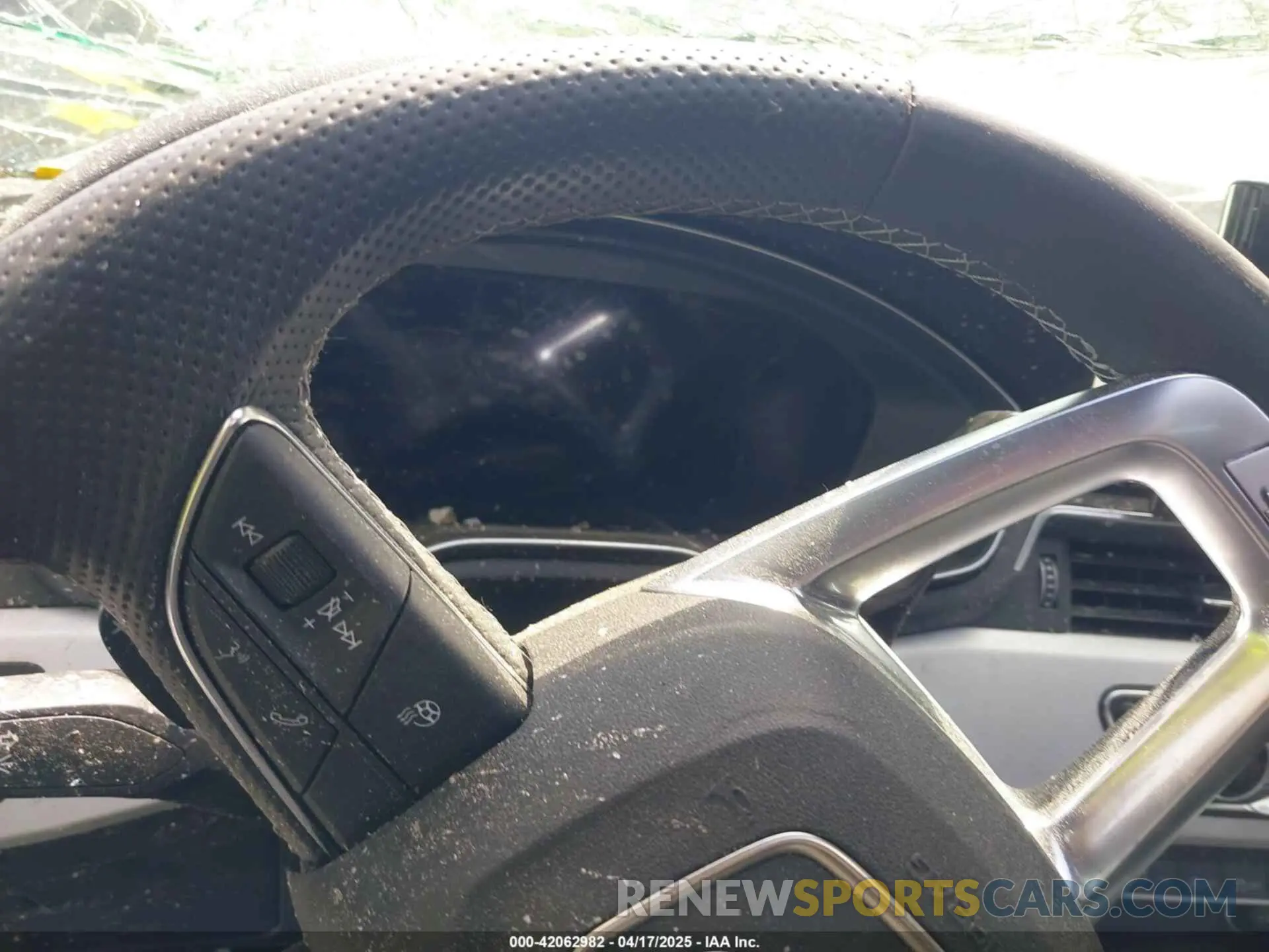7 Photograph of a damaged car WAUFACF53RA013079 AUDI A5 SPORTBACK 2024