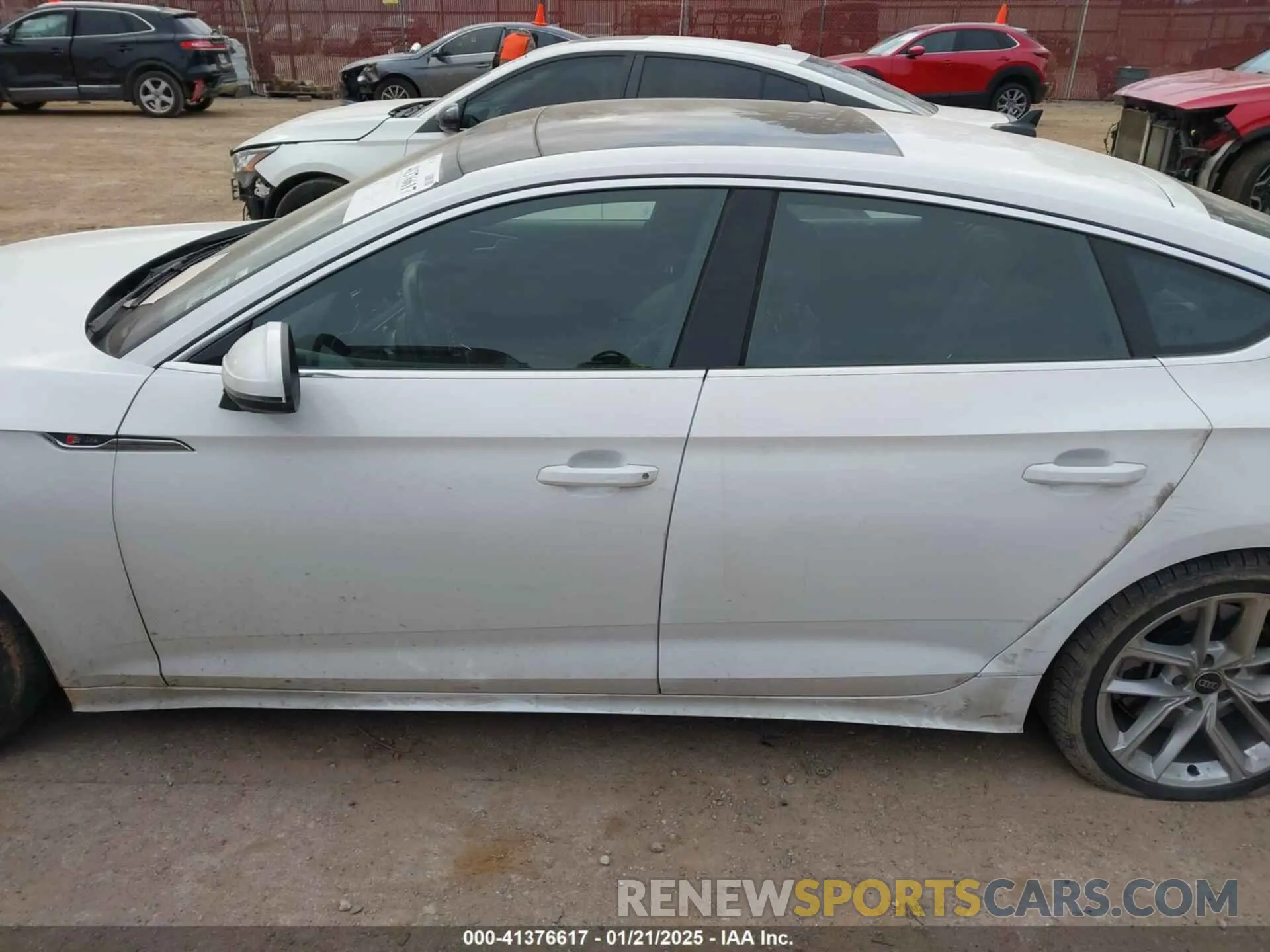 15 Photograph of a damaged car WAUFACF53RA029573 AUDI A5 SPORTBACK 2024